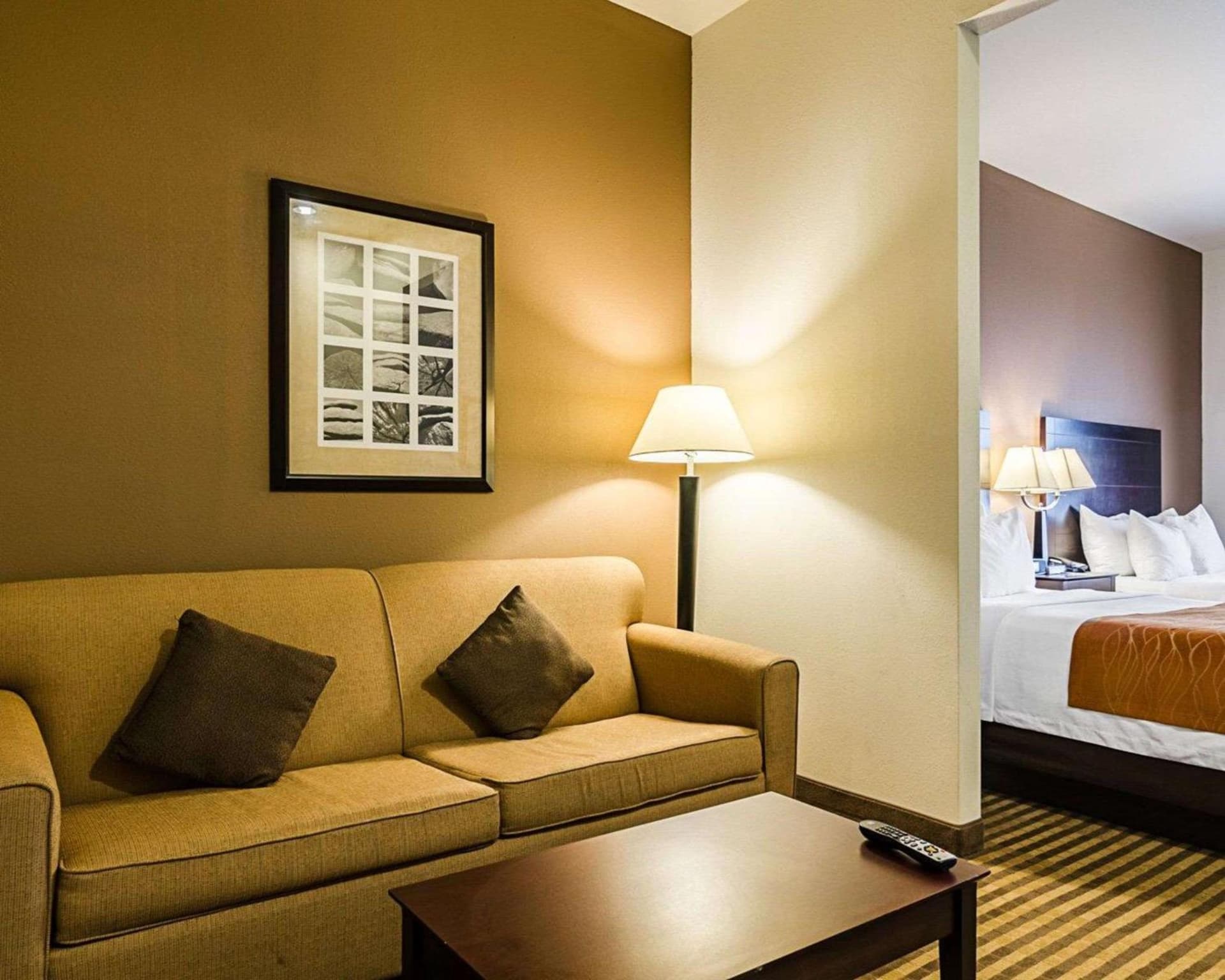 Comfort Inn & Suites Lawrence - University Area gallery photo in Lawrence, KS — image 22