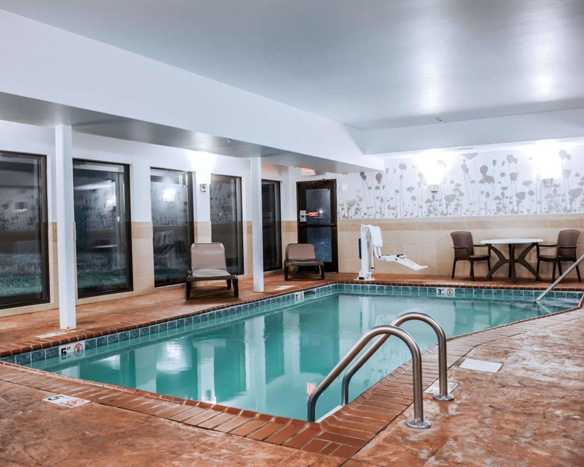 Sleep Inn & Suites Fort Campbell gallery photo in Oak Grove, KY — image 23