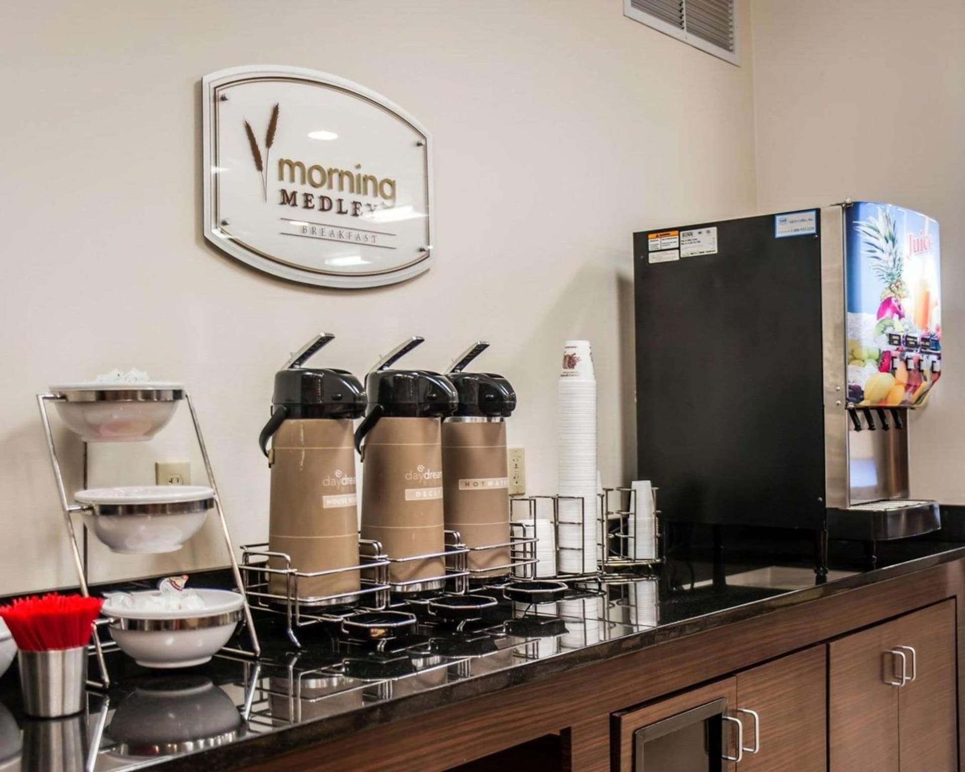 Sleep Inn & Suites Fort Campbell gallery photo in Oak Grove, KY — image 25