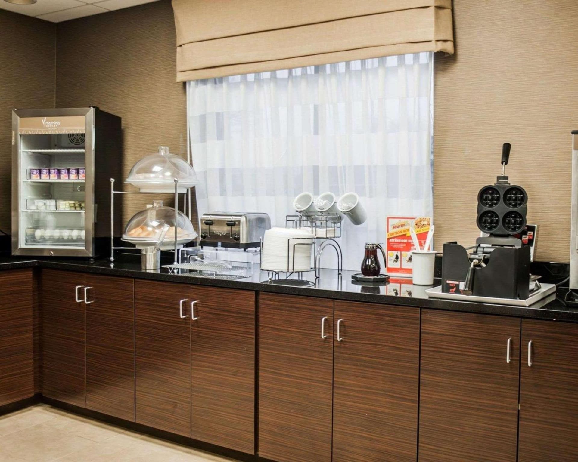 Sleep Inn & Suites Fort Campbell gallery photo in Oak Grove, KY — image 9