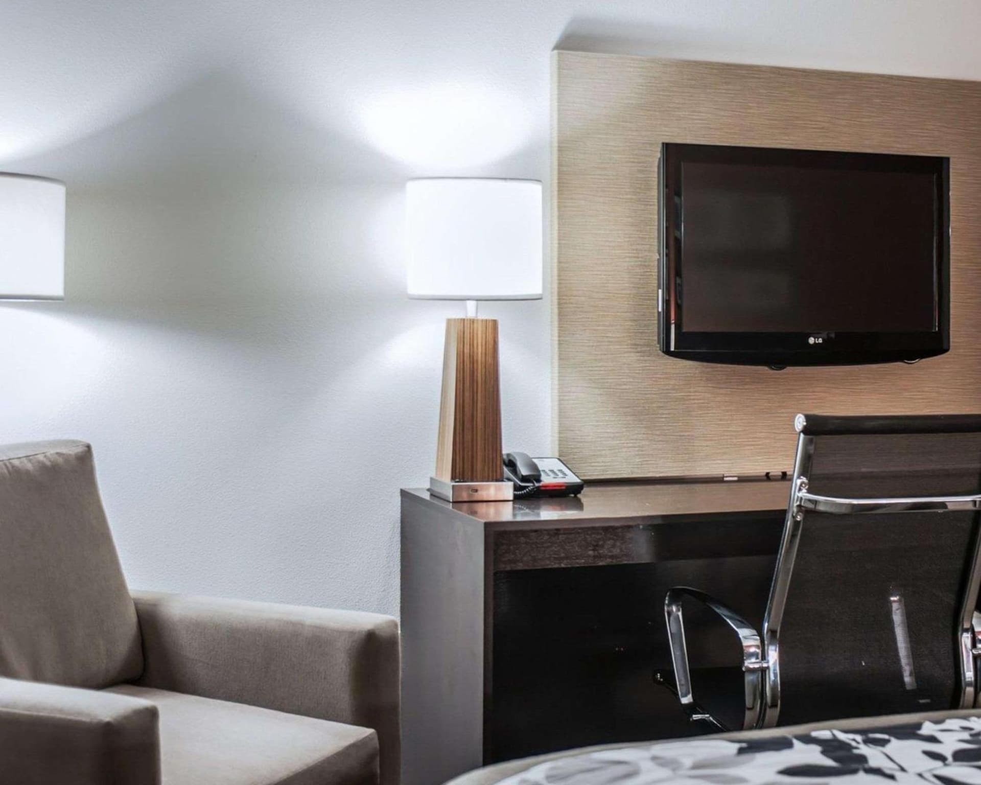 Sleep Inn & Suites Fort Campbell gallery photo in Oak Grove, KY — image 15