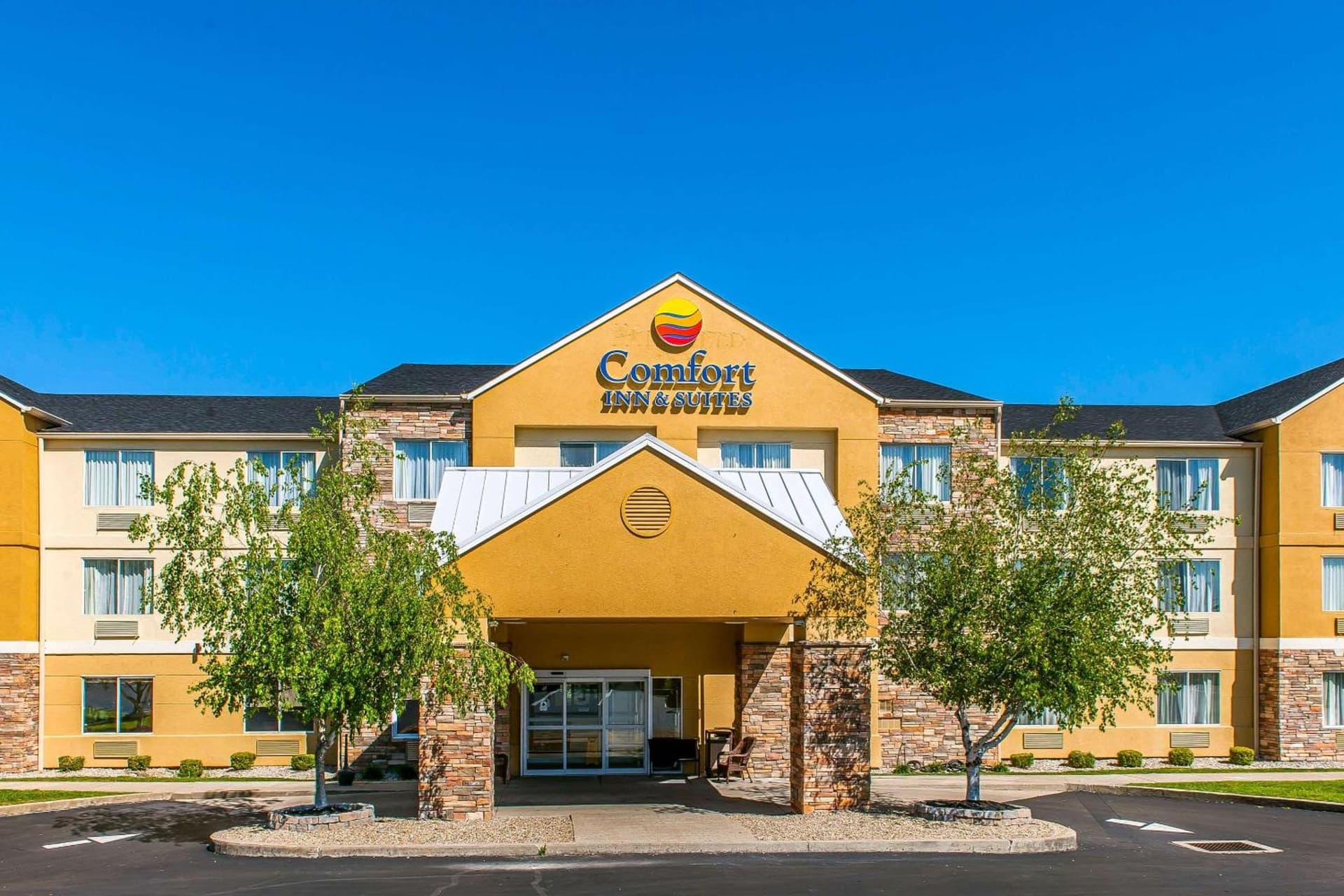 Comfort Inn & Suites Mount Sterling featured exterior or lobby in Mount Sterling, KY — similar hotel