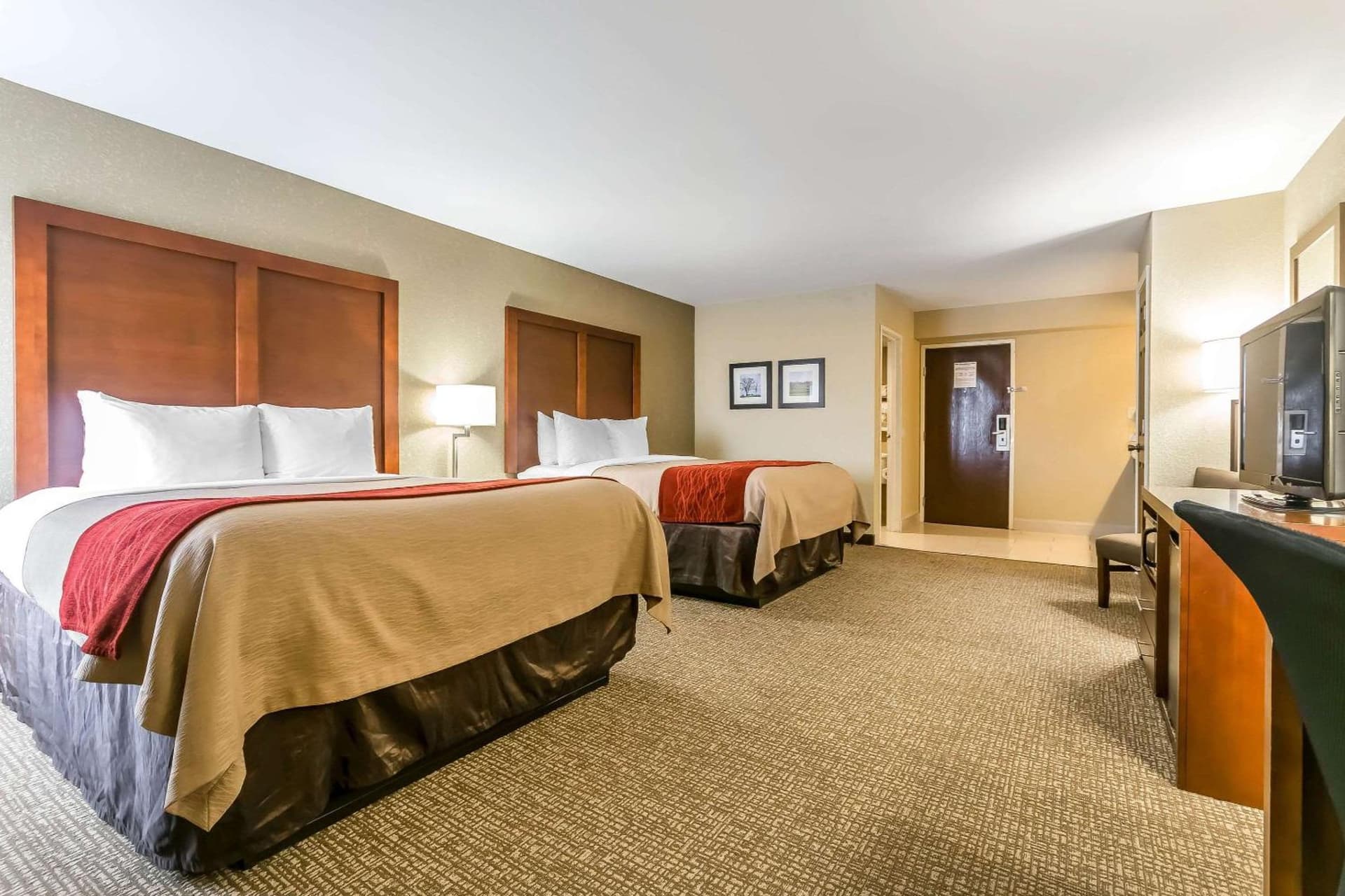 Comfort Inn & Suites Lexington - Hamburg I-75 gallery photo in Lexington, KY — image 5
