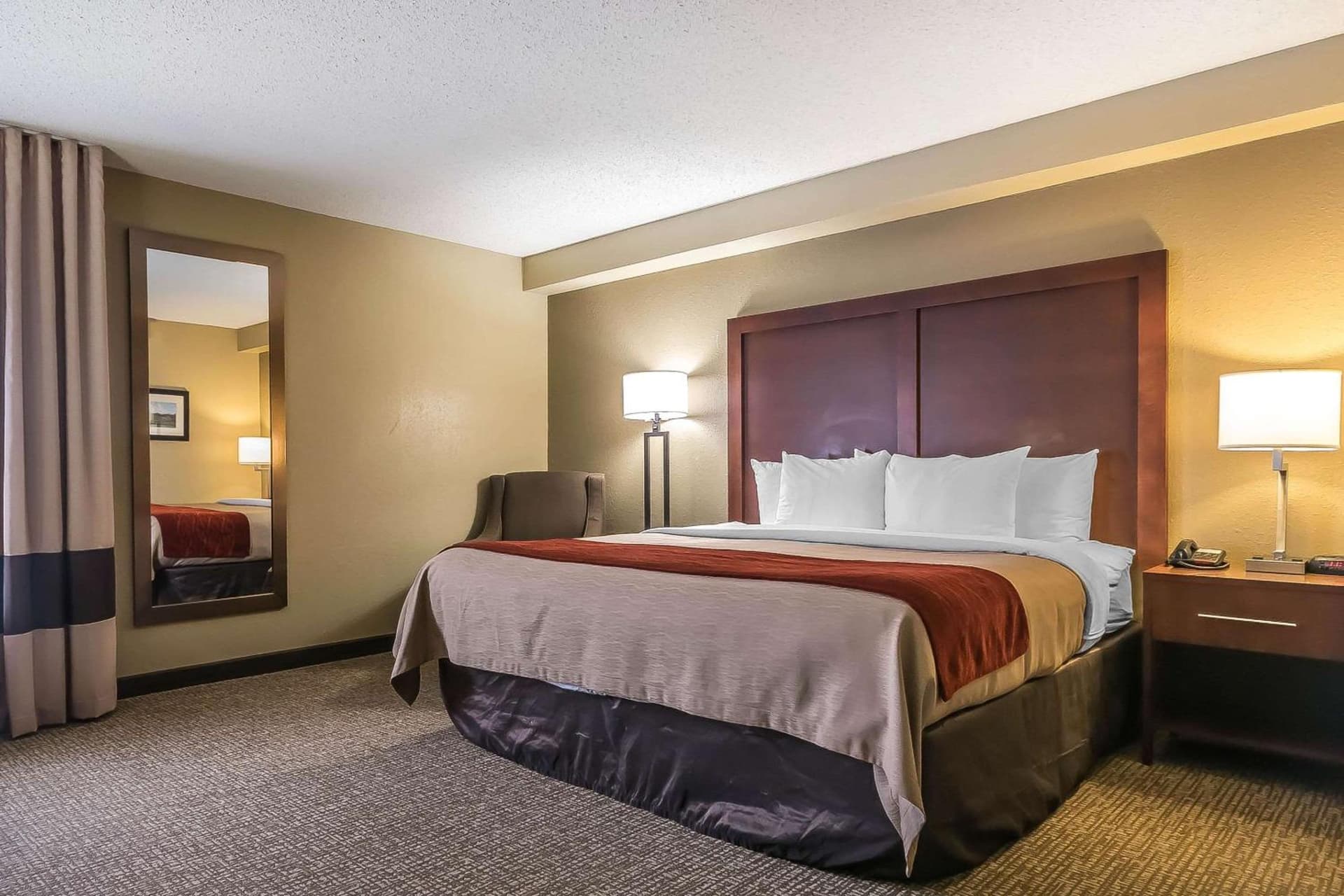 Comfort Inn & Suites Lexington - Hamburg I-75 gallery photo in Lexington, KY — image 28