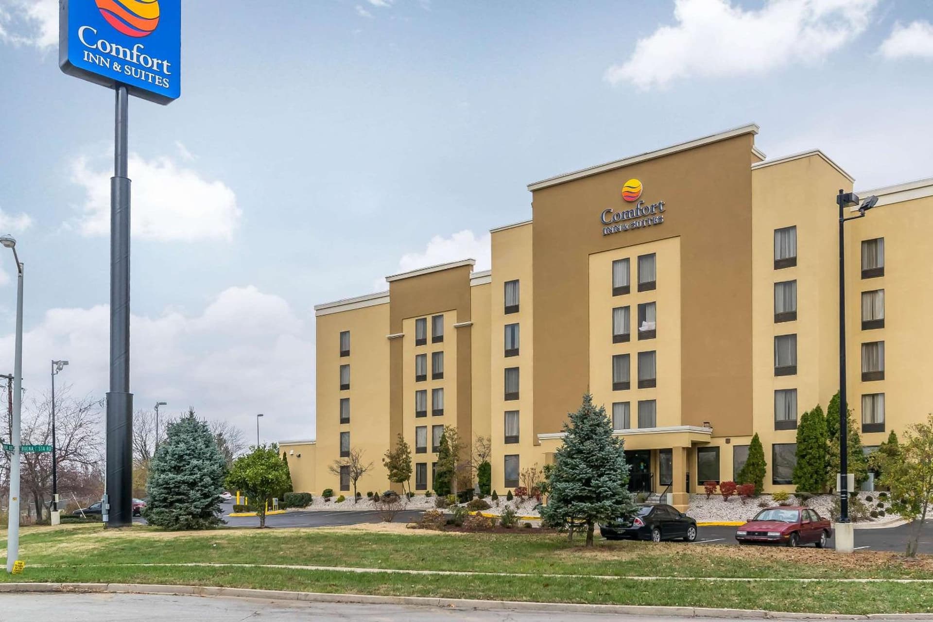 Comfort Inn & Suites Lexington - Hamburg I-75 featured exterior or lobby in Lexington, KY — similar hotel