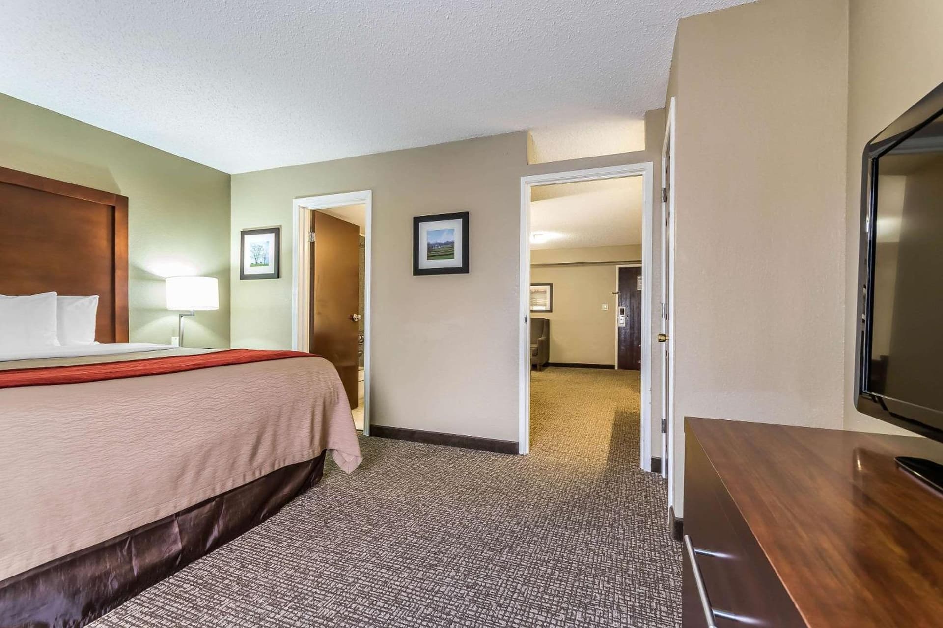Comfort Inn & Suites Lexington - Hamburg I-75 gallery photo in Lexington, KY — image 45