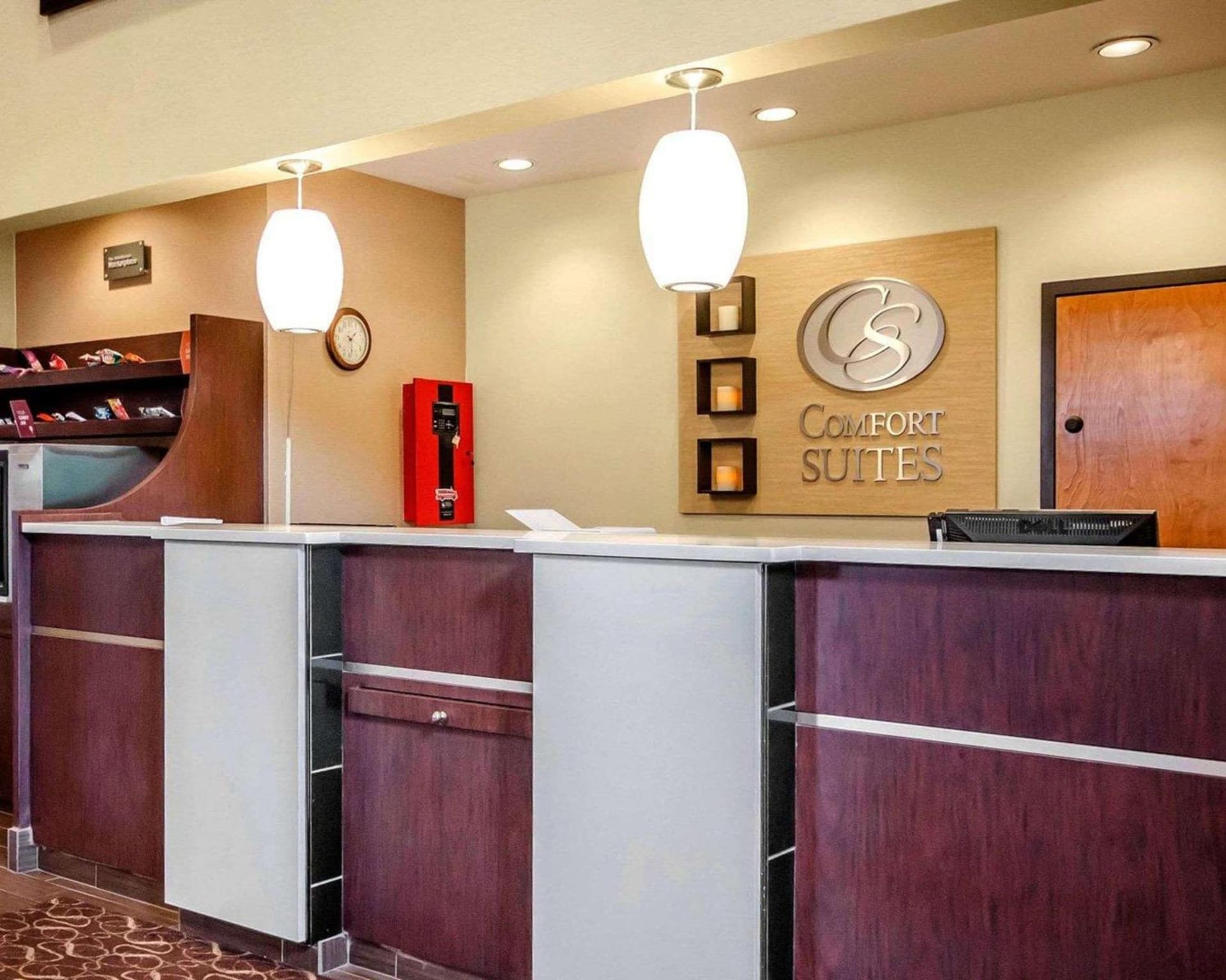 Comfort Suites Louisville East property views in Douglass Hills, KY — gallery photo 3