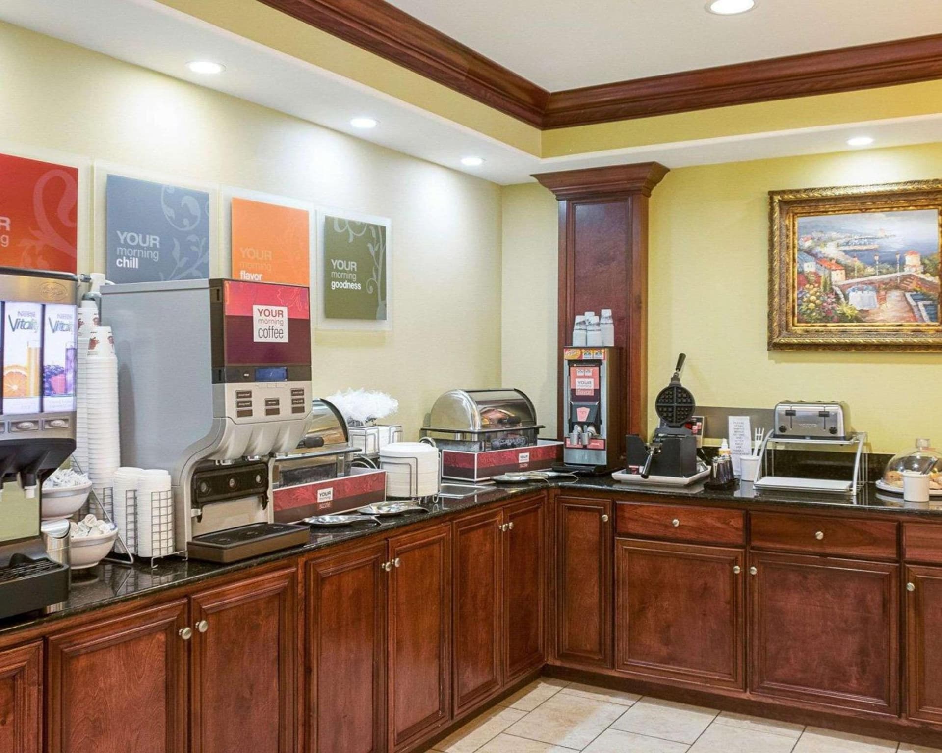 Comfort Suites Harvey - New Orleans West property views in Harvey, LA — gallery photo 3