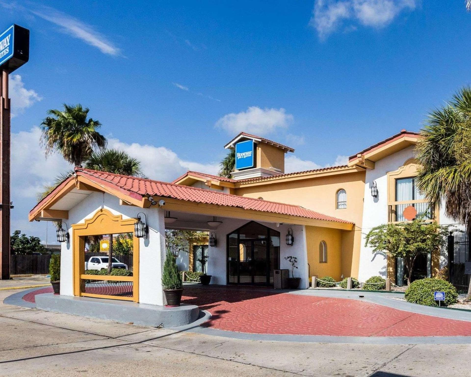 Sunrise Inn & Suites New Orleans featured exterior or lobby in New Orleans, LA — similar hotel