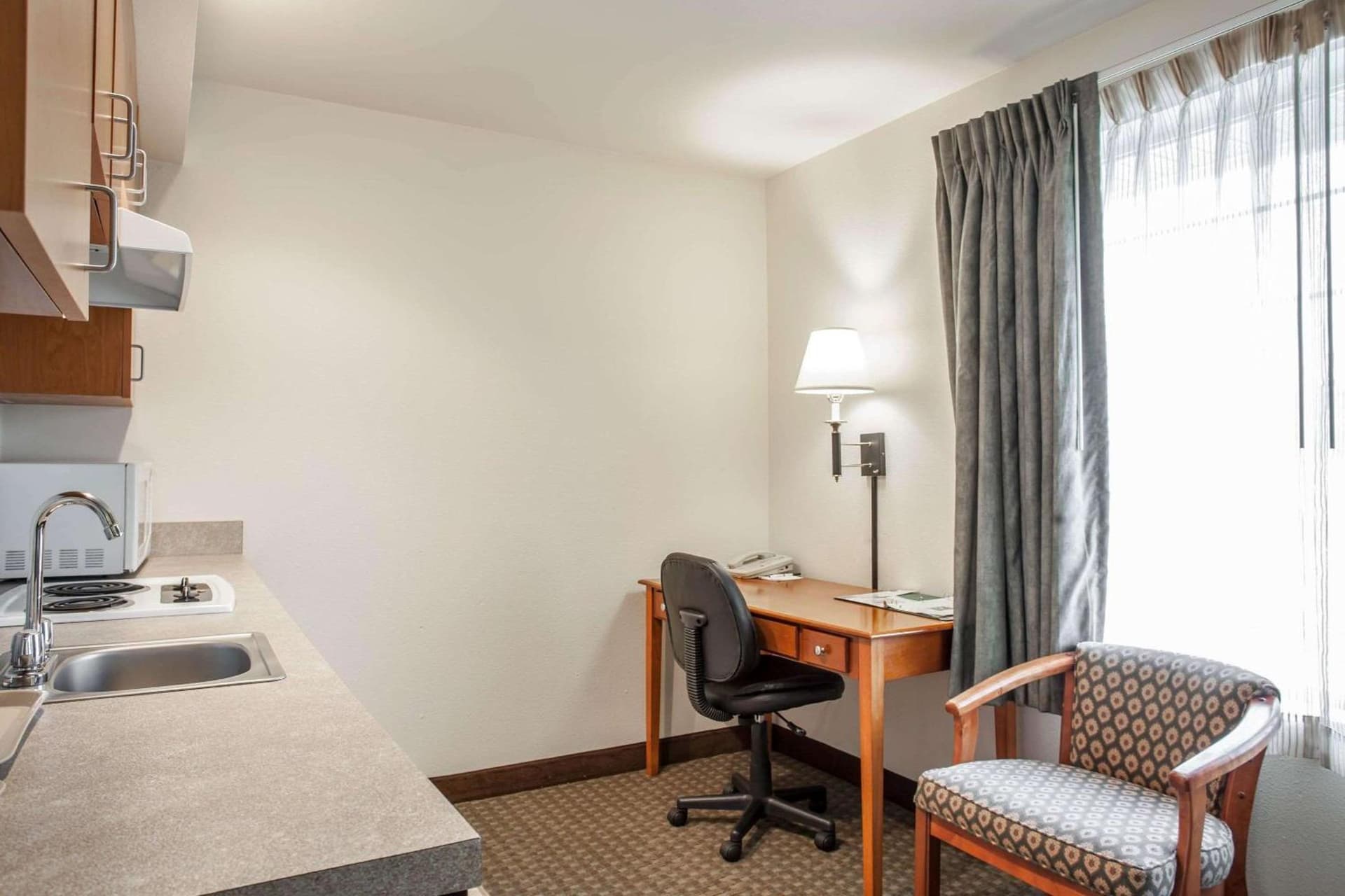 Quality Inn & Suites Federal Way - Seattle gallery photo in Federal Way, WA — image 17
