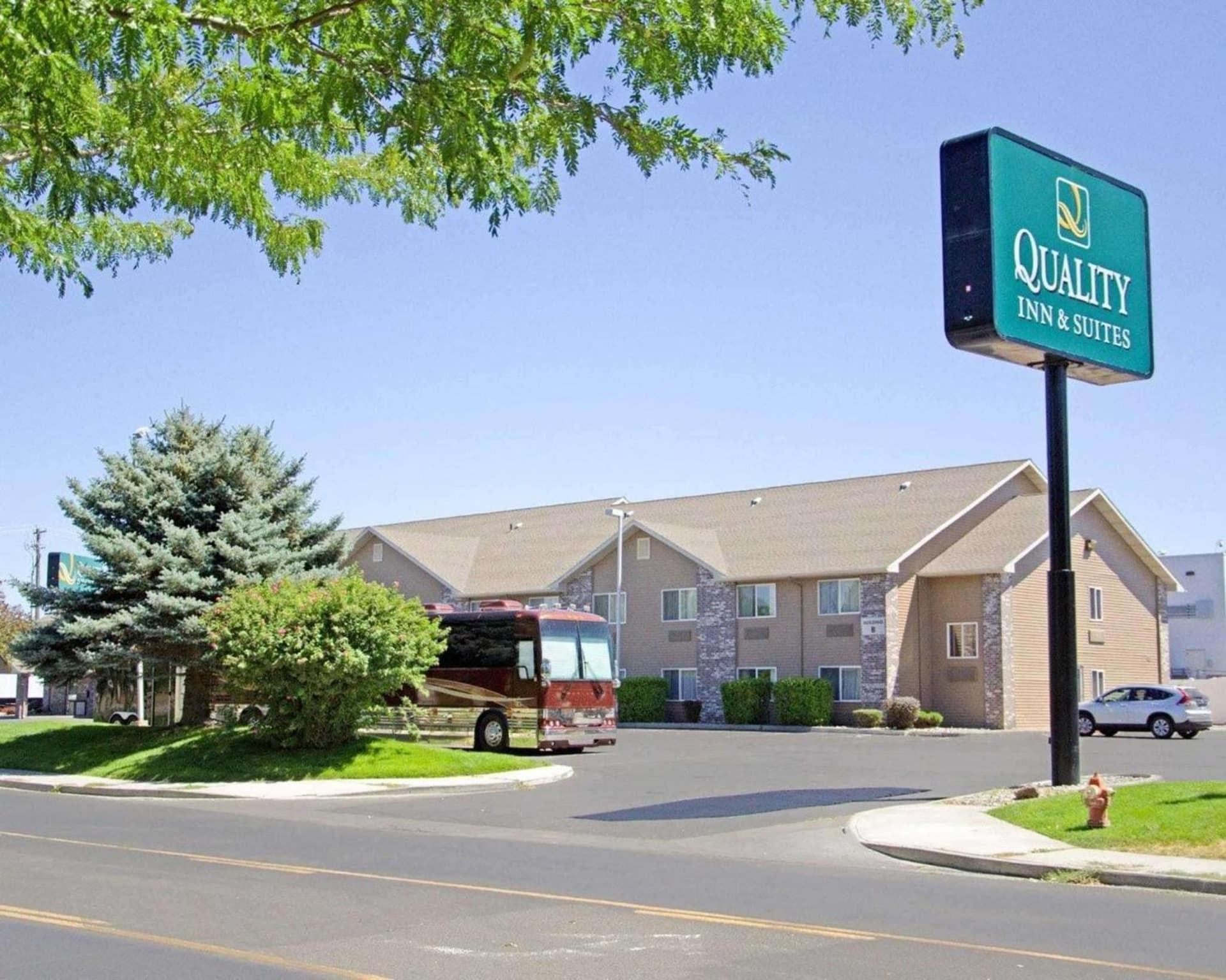 Quality Inn & Suites Twin Falls North featured exterior or lobby in Twin Falls, ID — similar hotel