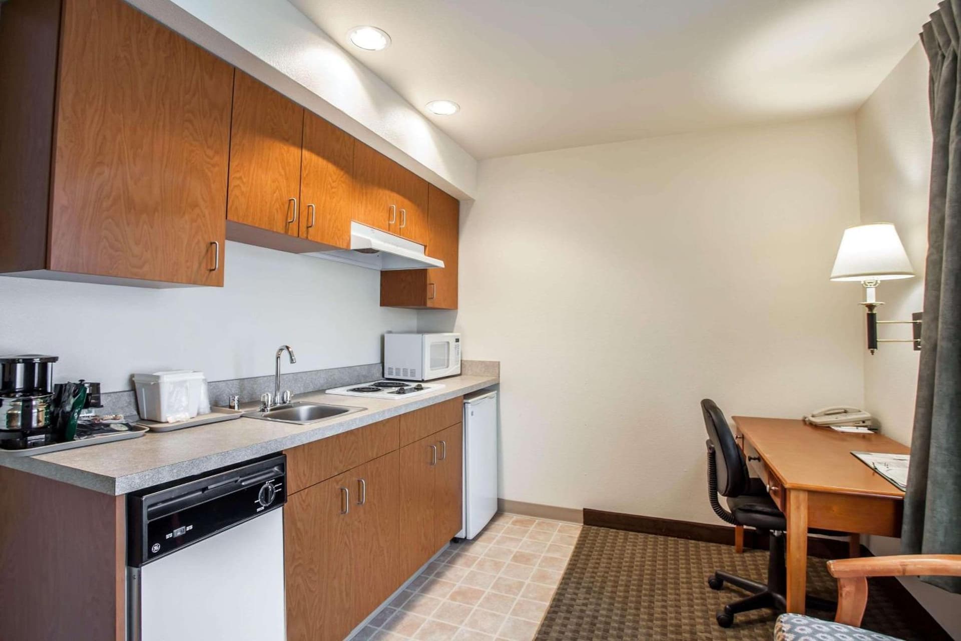 Quality Inn & Suites Federal Way - Seattle gallery photo in Federal Way, WA — image 12