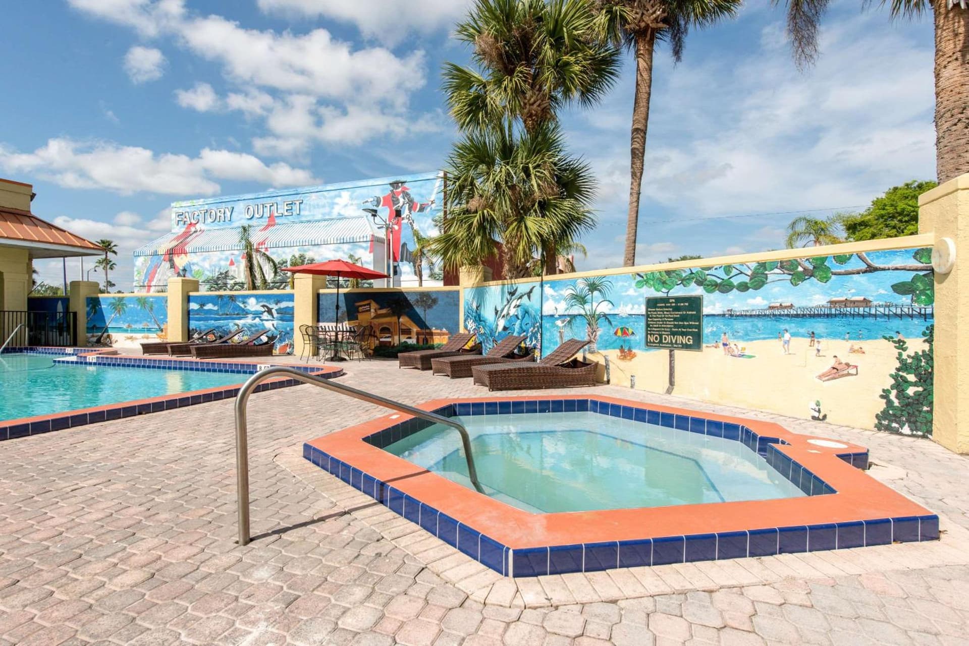 Clarion Inn & Suites Kissimmee-Lake Buena Vista South gallery photo in Kissimmee, FL — image 29