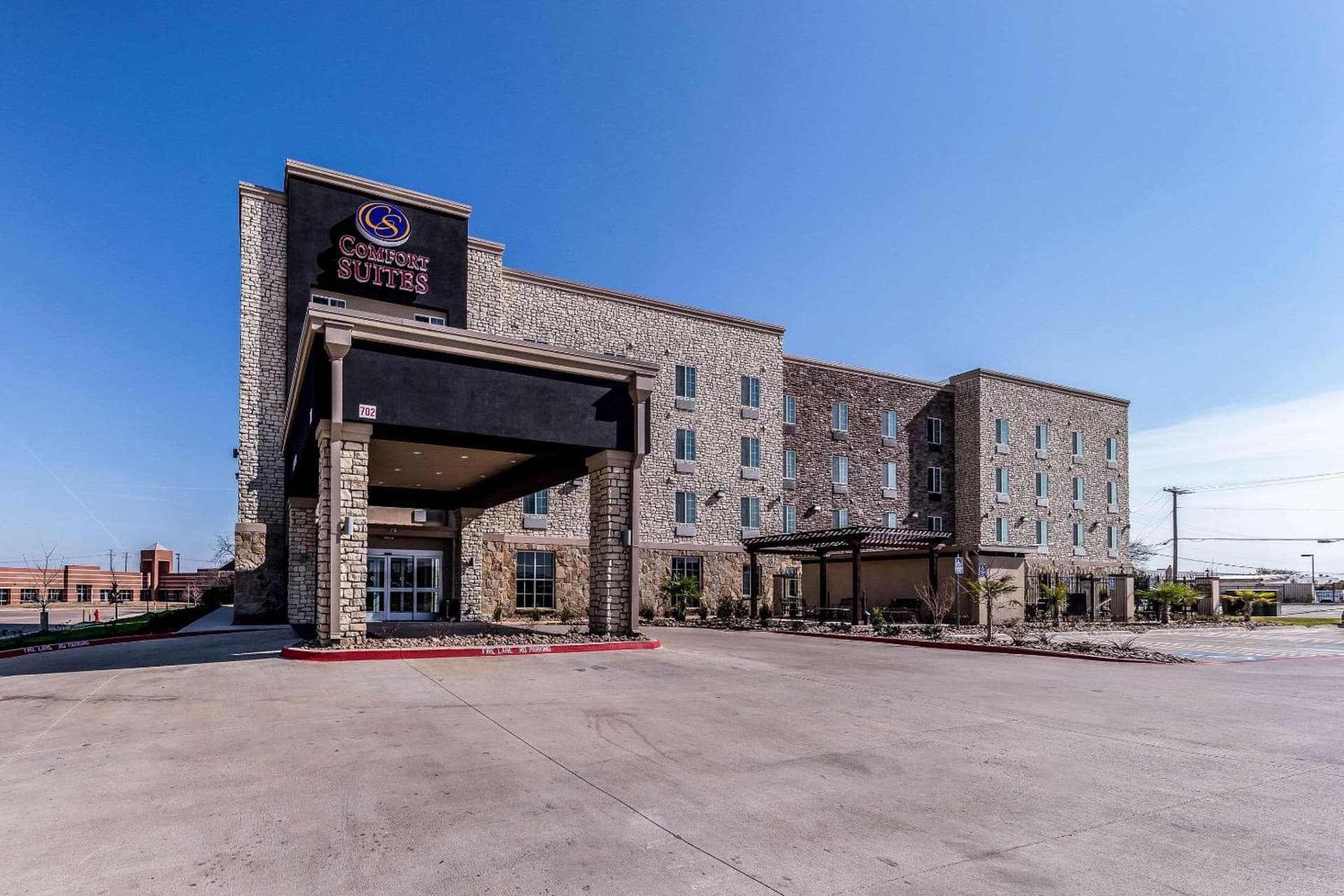 Comfort Suites Grand Prairie - Arlington North interior in Grand Prairie, TX — gallery photo 2