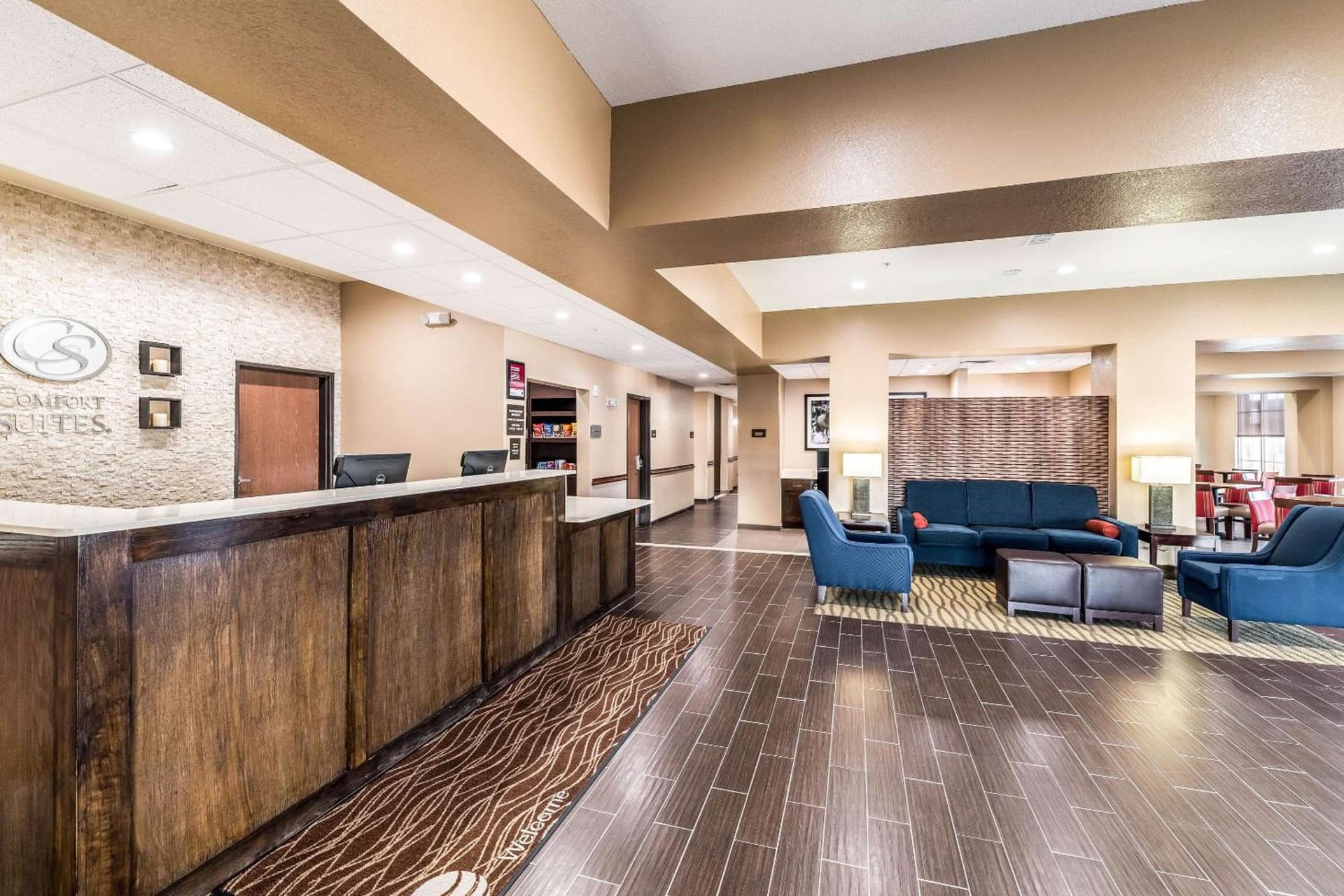 Comfort Suites Grand Prairie - Arlington North interior in Grand Prairie, TX — gallery photo 2