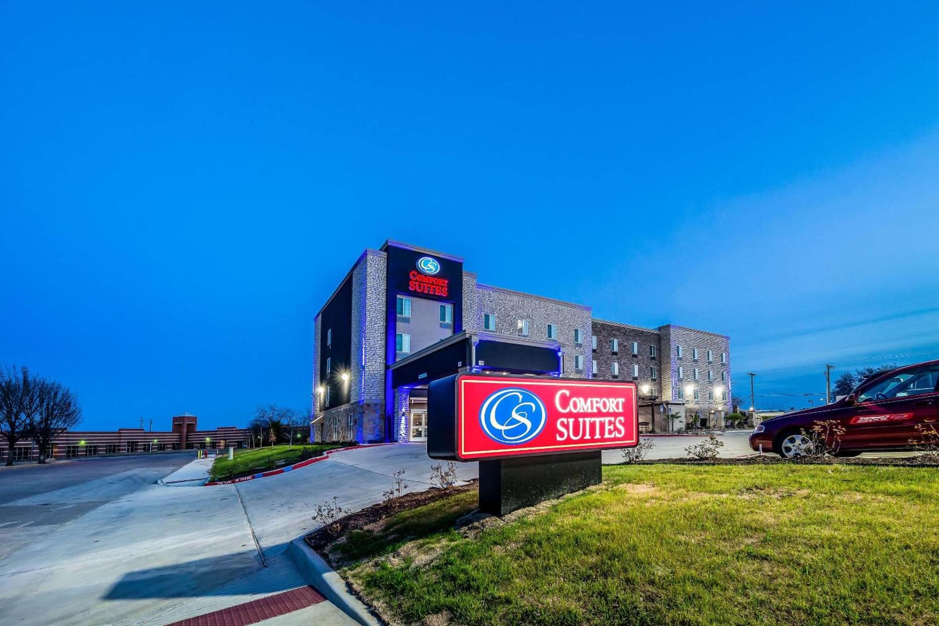 Comfort Suites Grand Prairie - Arlington North gallery photo in Grand Prairie, TX — image 27