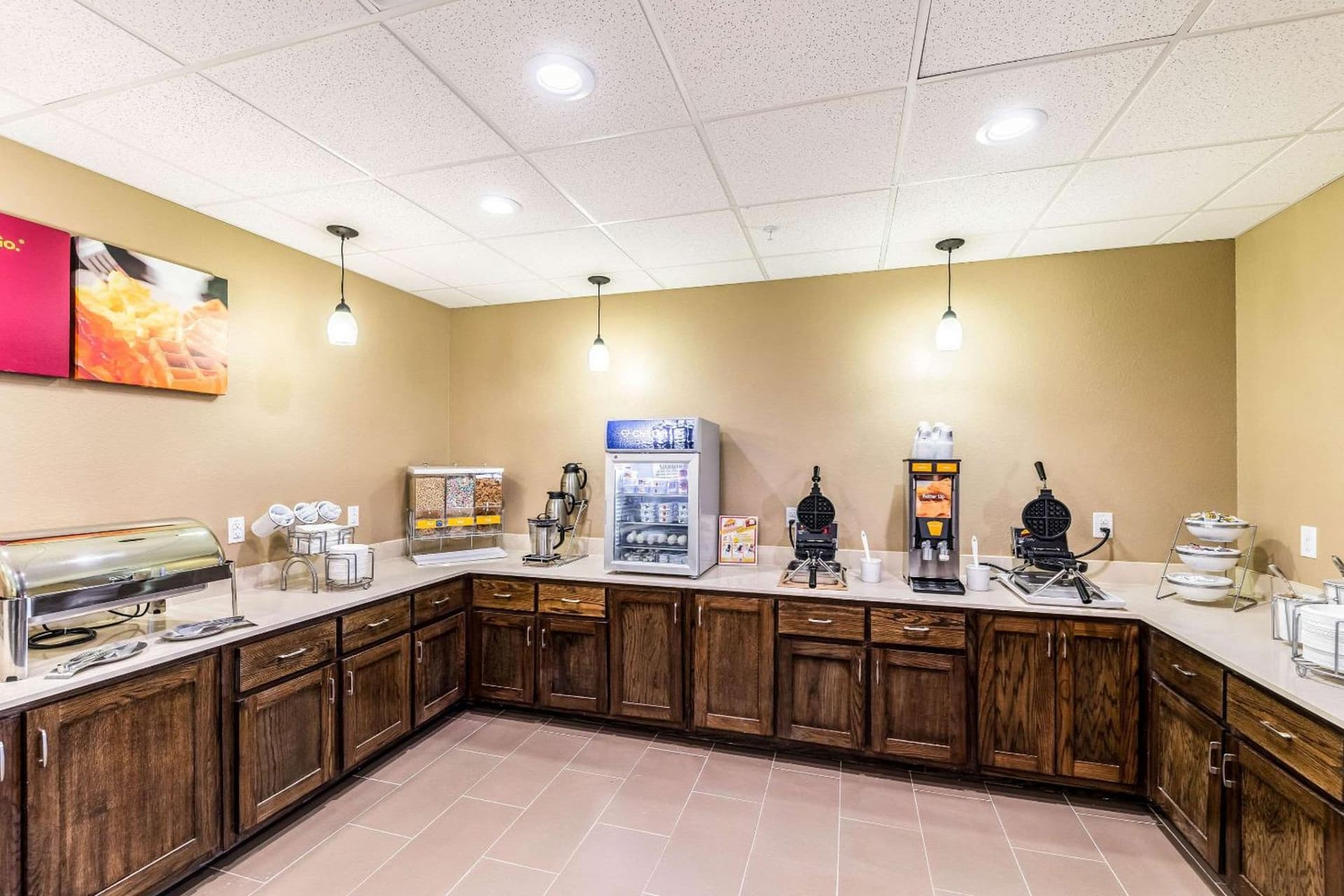 Comfort Suites Grand Prairie - Arlington North gallery photo in Grand Prairie, TX — image 21