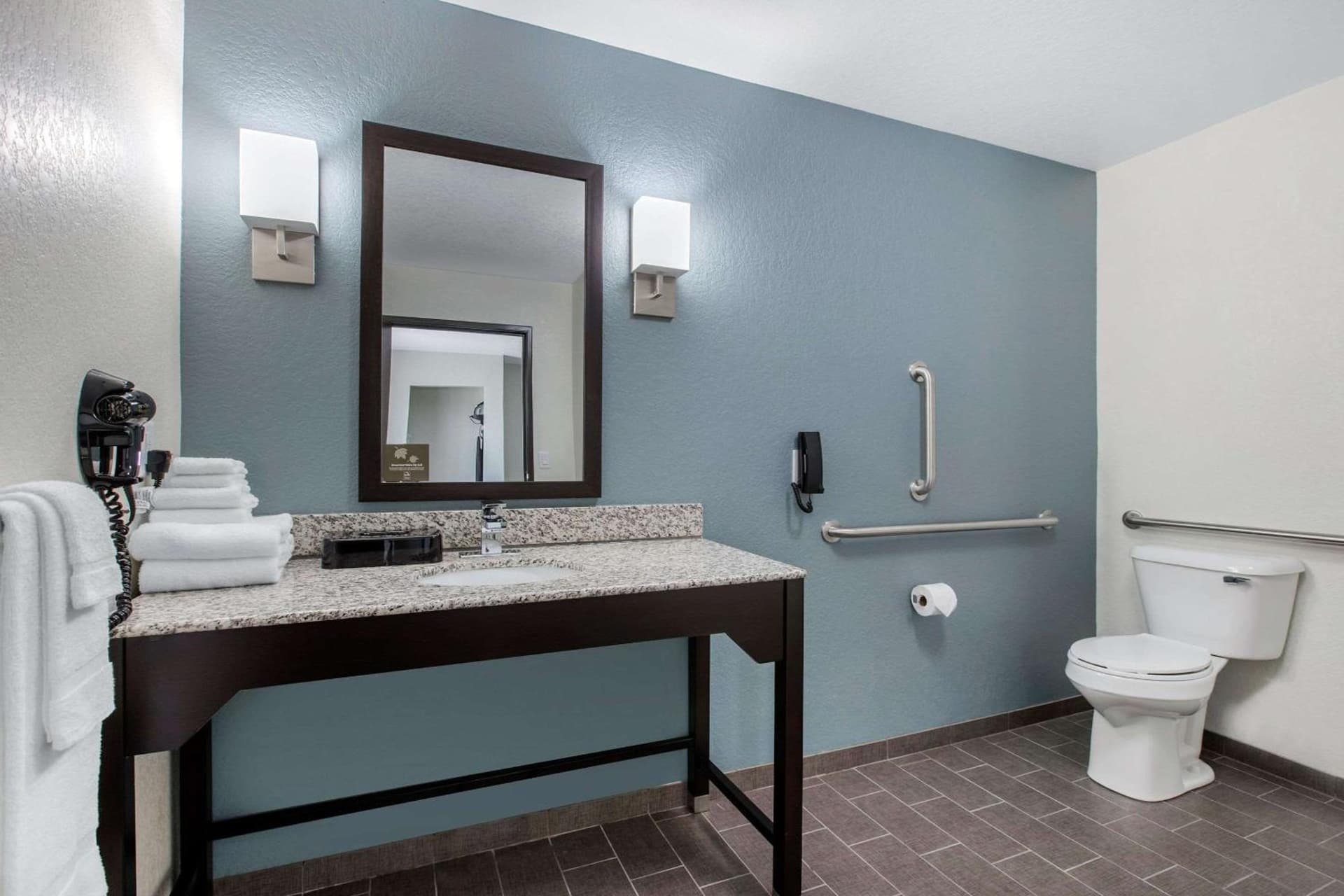Sleep Inn and Suites - Ankeny gallery photo in Ankeny, IA — image 41