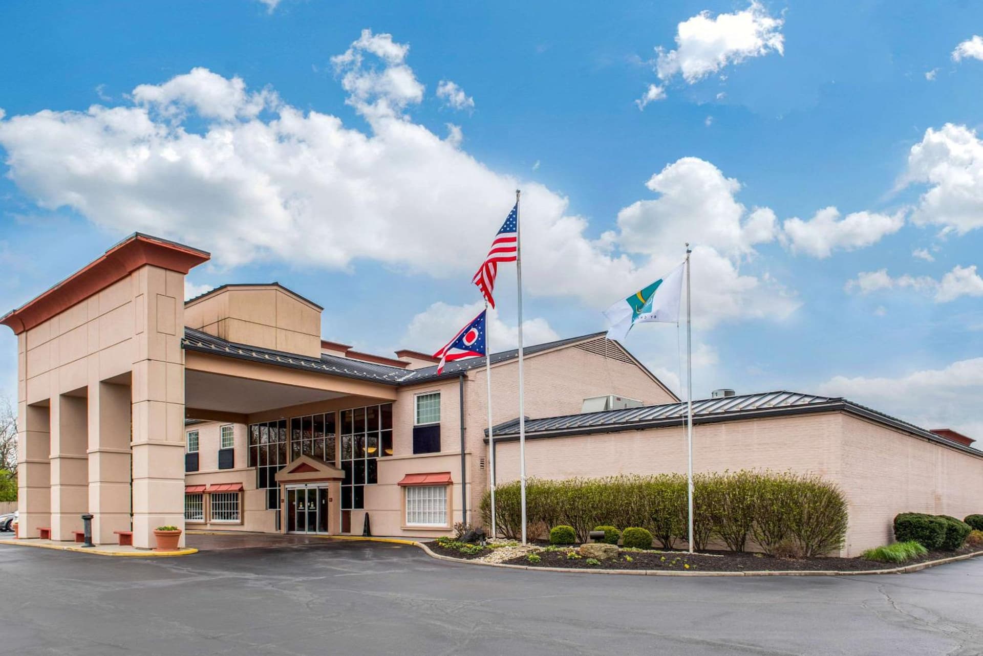 Quality Hotel Conference Center Cincinnati Blue Ash — hotel in Blue Ash, Ohio