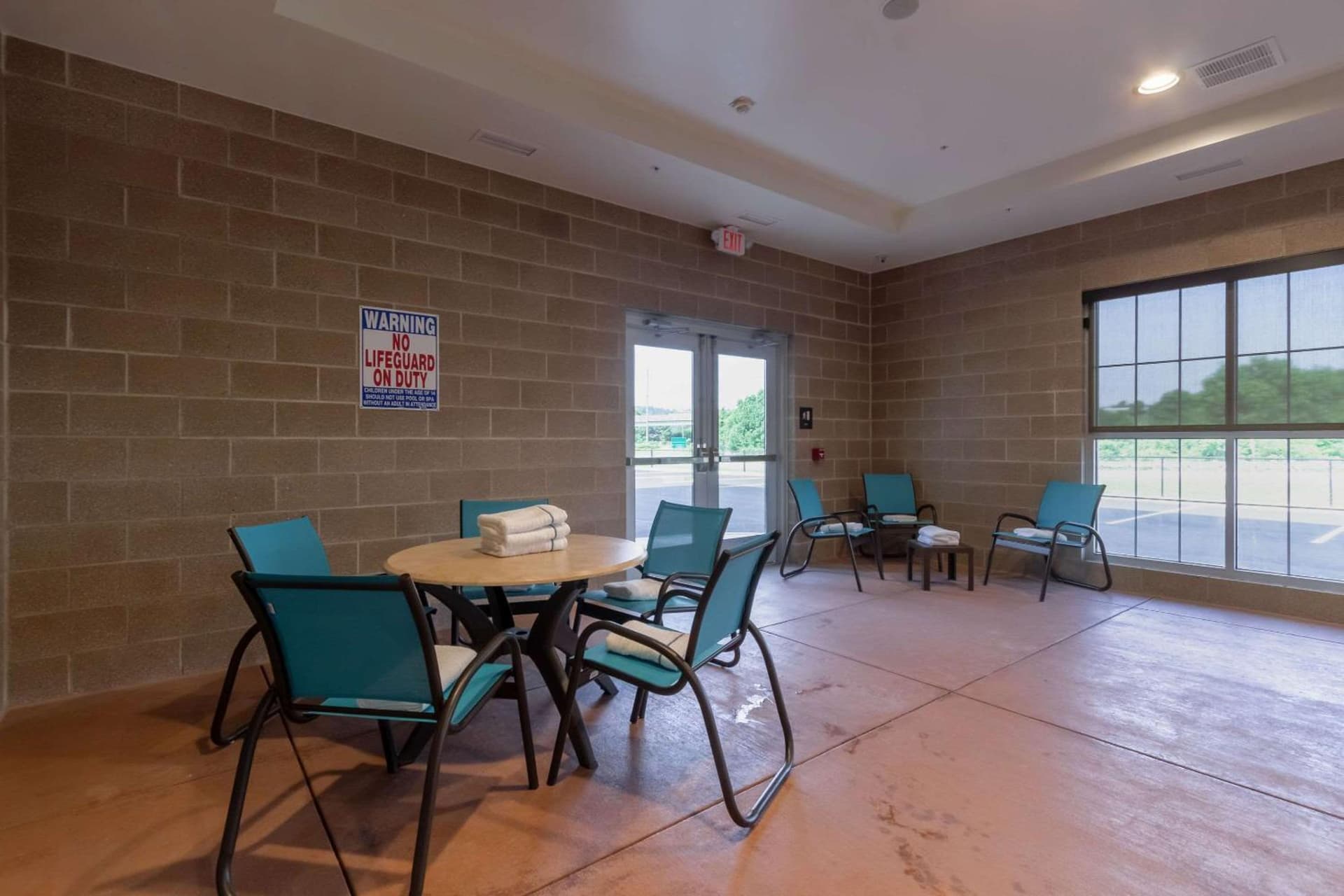 Comfort Inn & Suites - Harrisburg Airport - Hershey South gallery photo in Middletown, PA — image 25