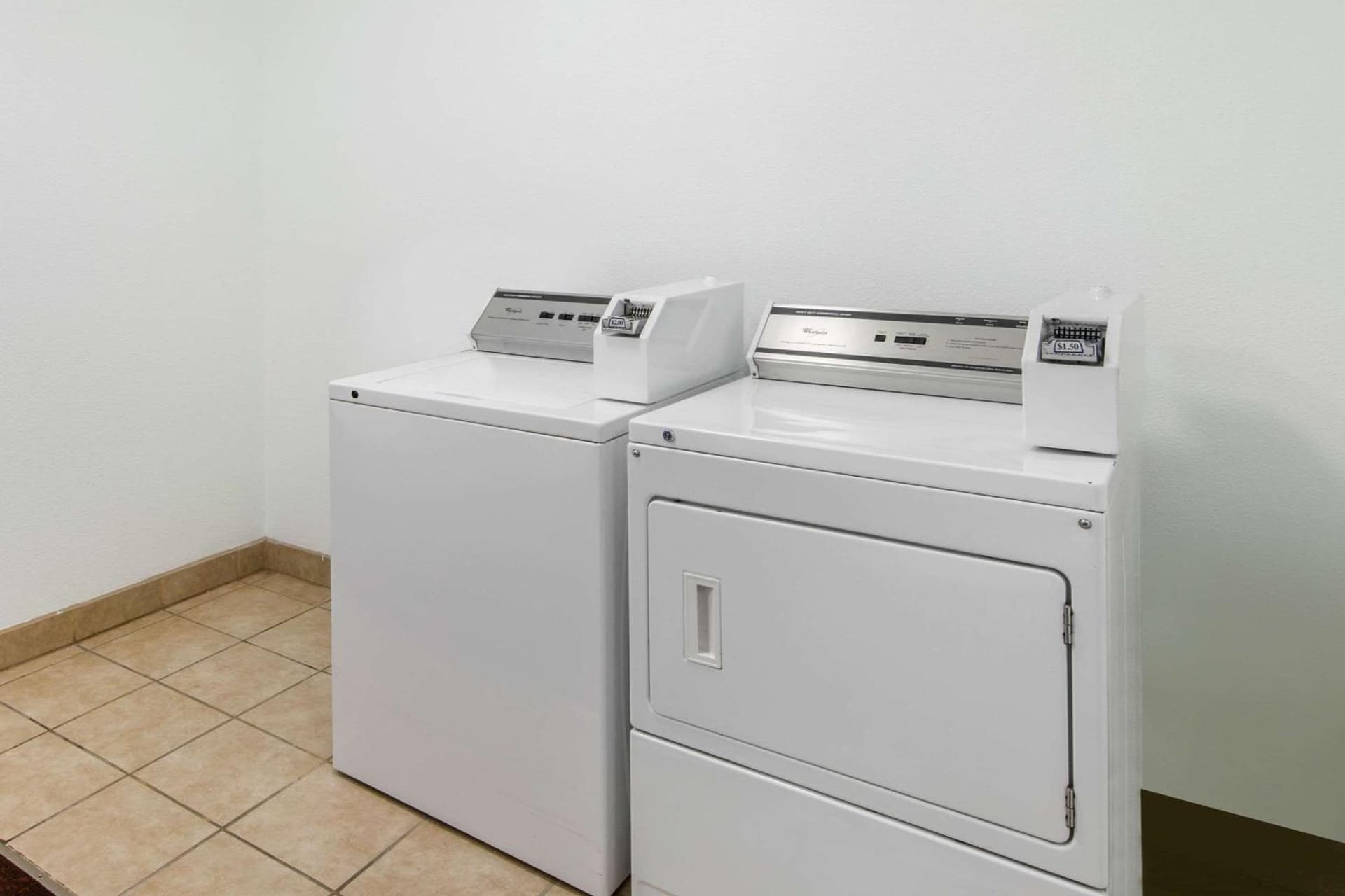 Quality Inn & Suites Albuquerque North near Balloon Fiesta Park gallery photo in Albuquerque, NM — image 5