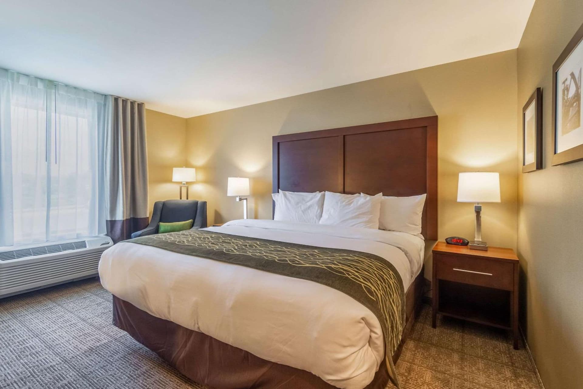 Comfort Inn & Suites - Harrisburg Airport - Hershey South gallery photo in Middletown, PA — image 22