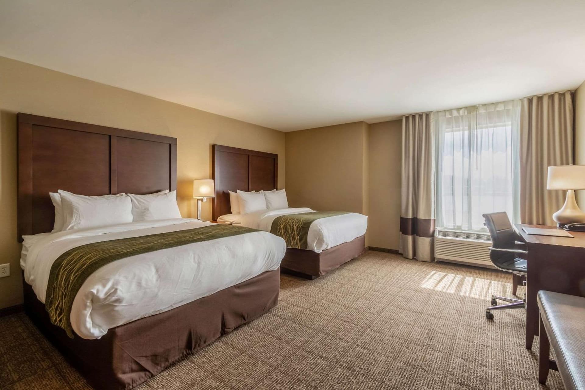 Comfort Inn & Suites - Harrisburg Airport - Hershey South gallery photo in Middletown, PA — image 16