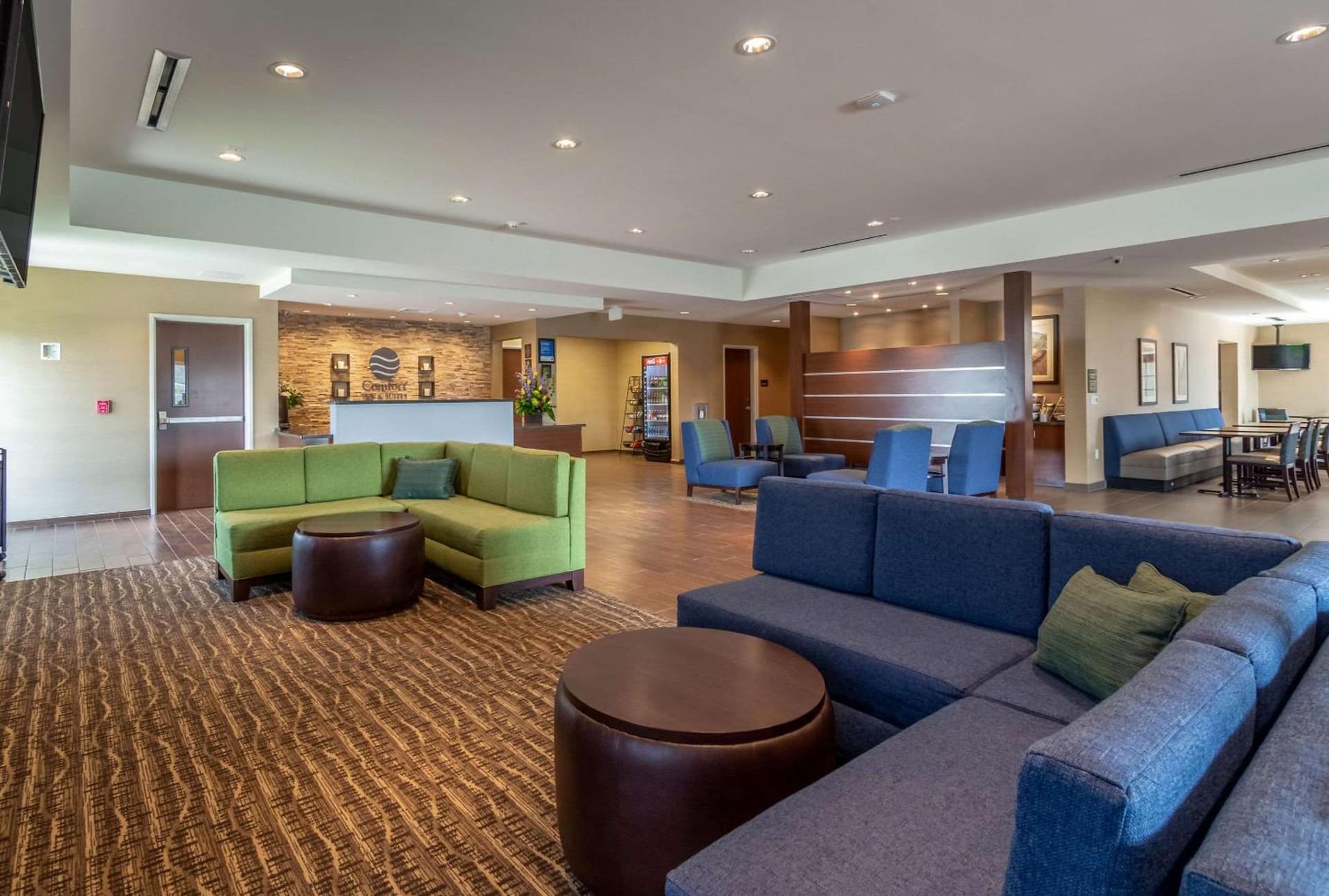 Comfort Inn & Suites - Harrisburg Airport - Hershey South gallery photo in Middletown, PA — image 18