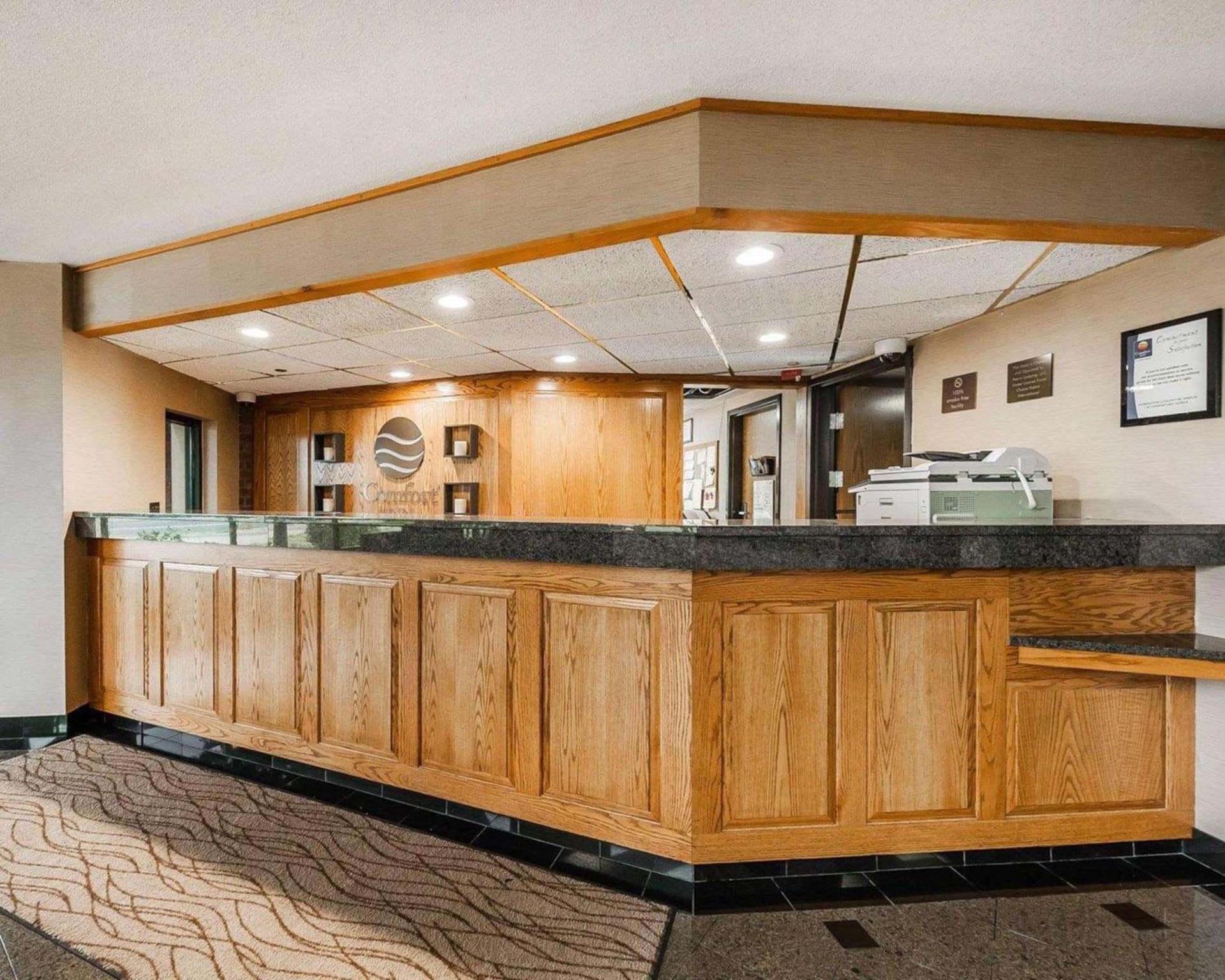 Spark by Hilton Denver East I 70 interior in Denver, CO — gallery photo 2