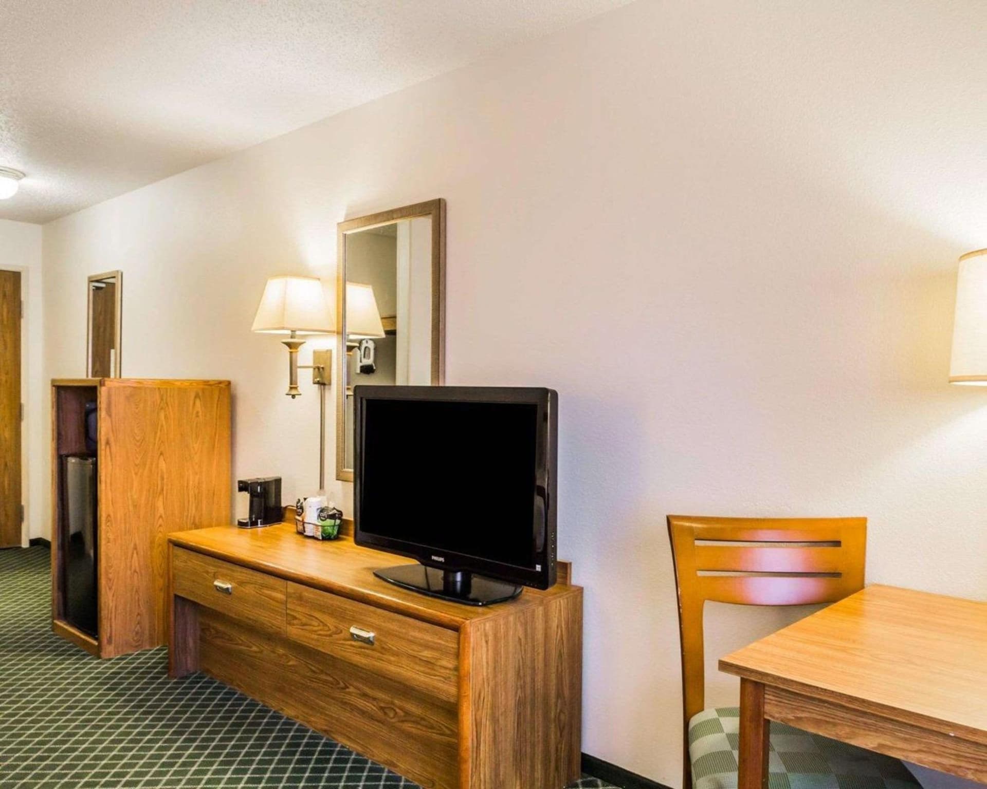 Quality Inn & Suites Golden - Denver West gallery photo in Lakewood, CO — image 23