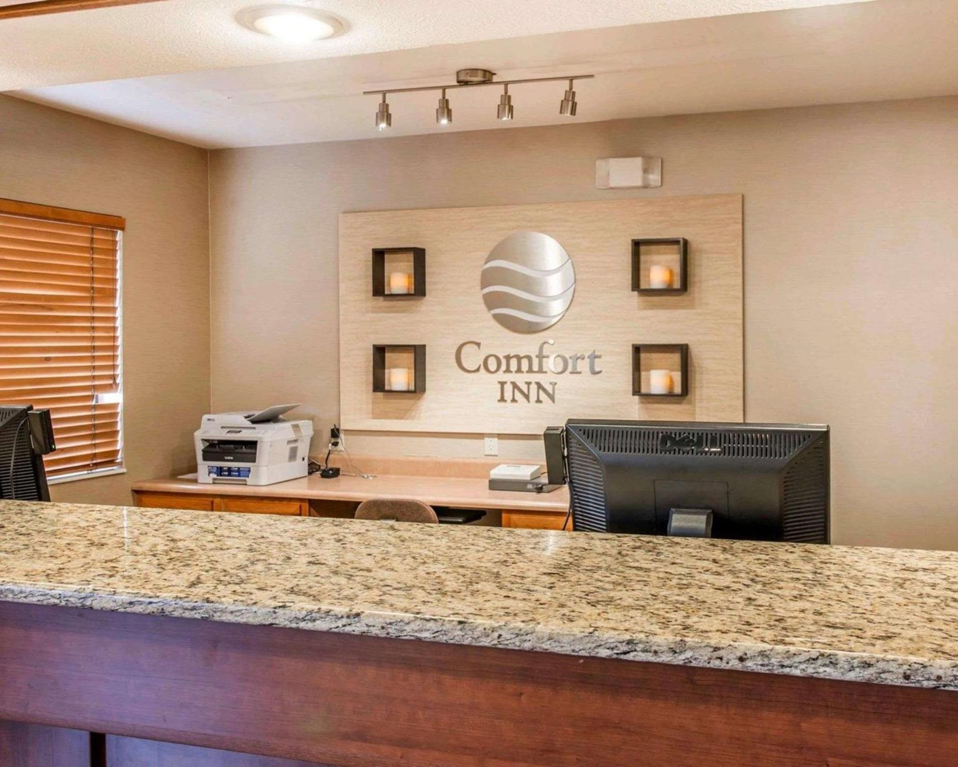 Comfort Inn Salida property views in Salida, CO — gallery photo 3