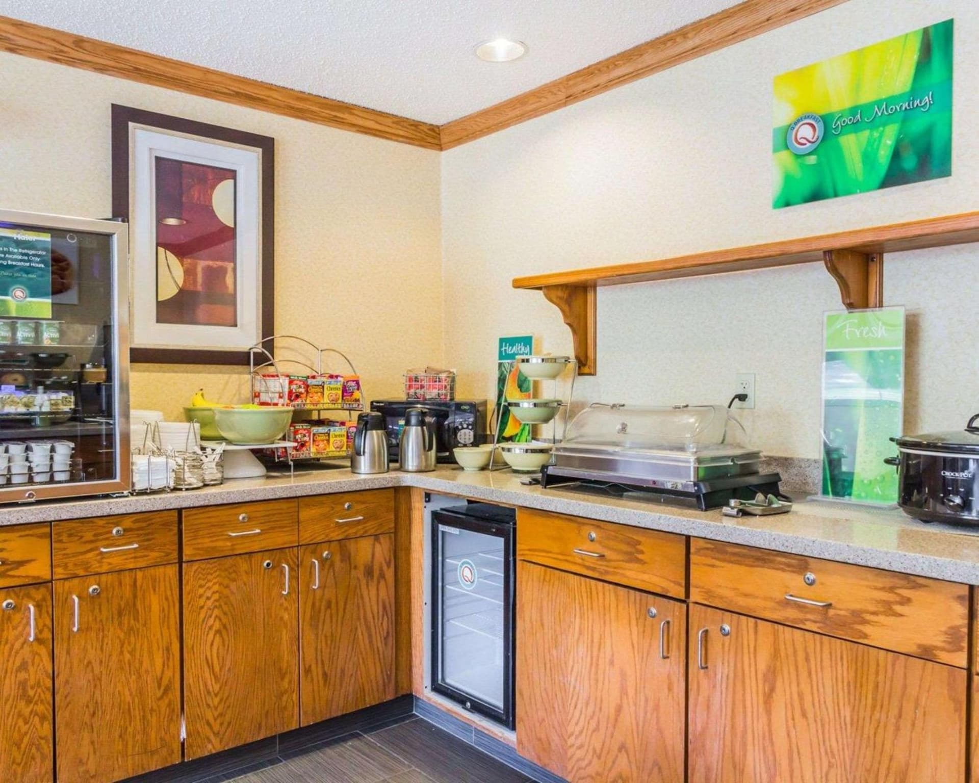 Quality Inn & Suites Golden - Denver West interior in Lakewood, CO — gallery photo 2