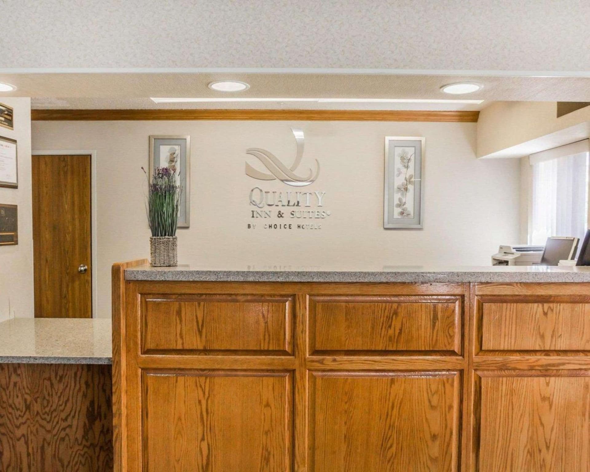 Quality Inn & Suites Golden - Denver West gallery photo in Lakewood, CO — image 25