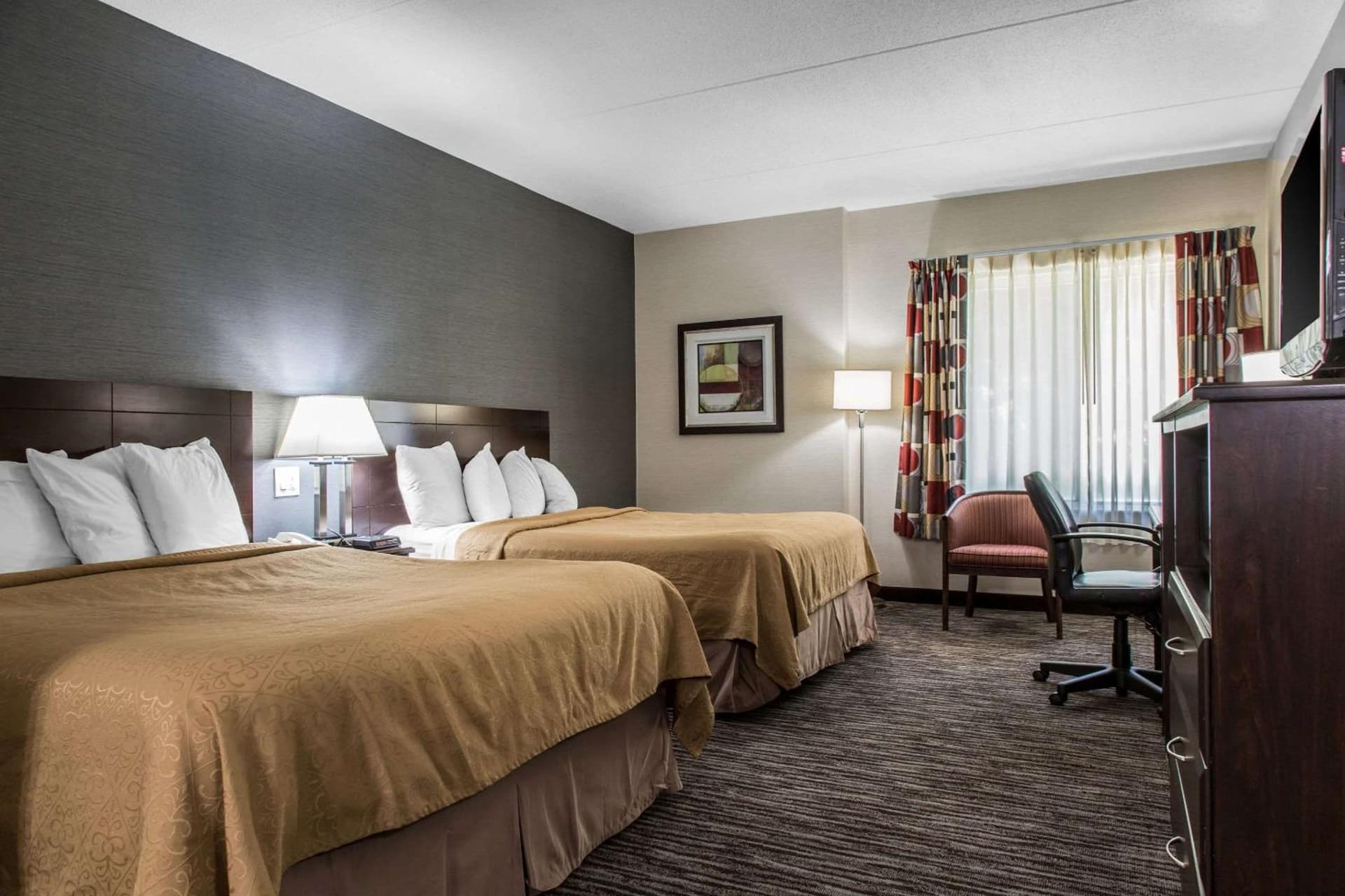 Quality Inn & Suites Danbury near University gallery photo in Danbury, CT — image 7