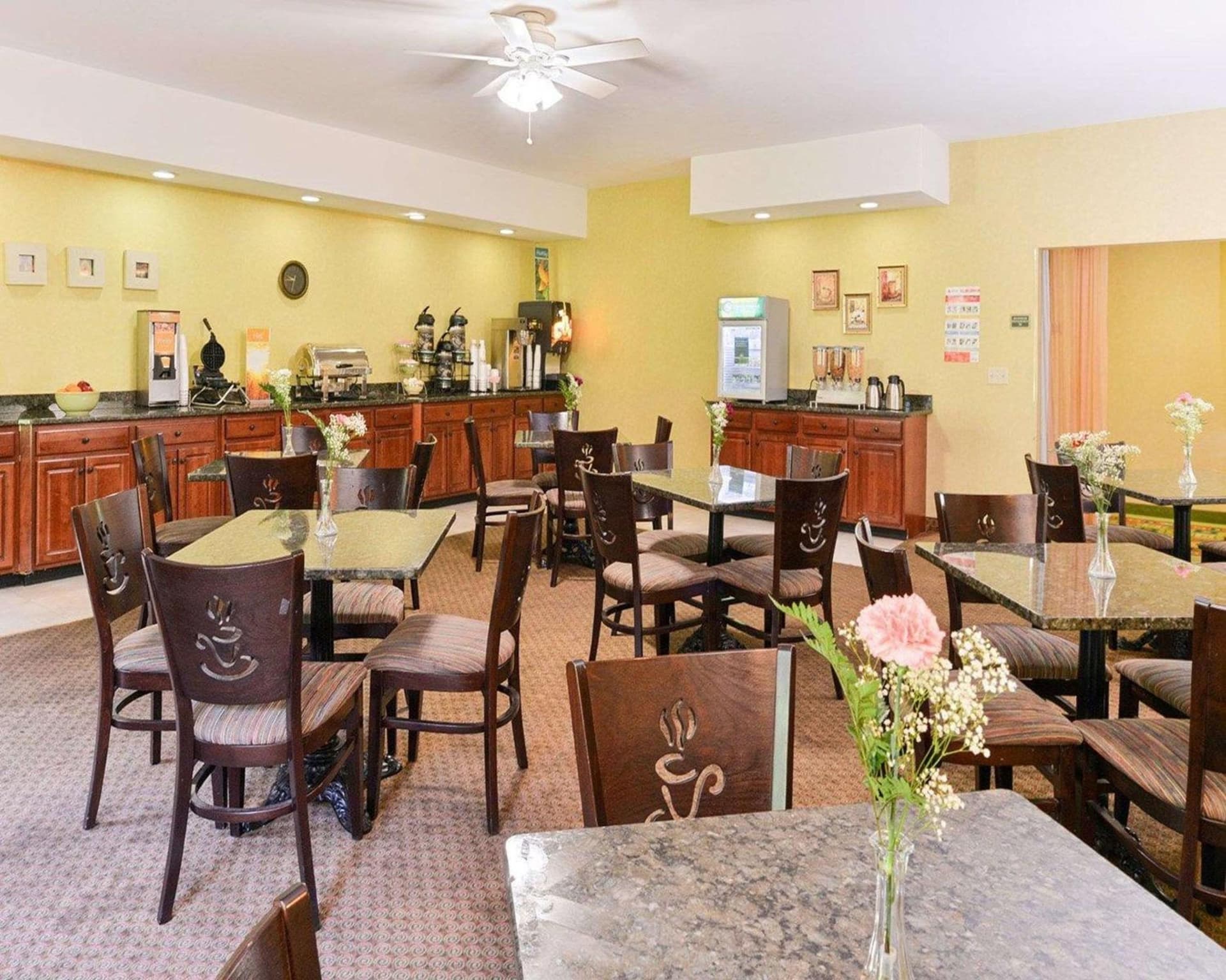 Quality Suites Stratford gallery photo in Stratford, CT — image 24