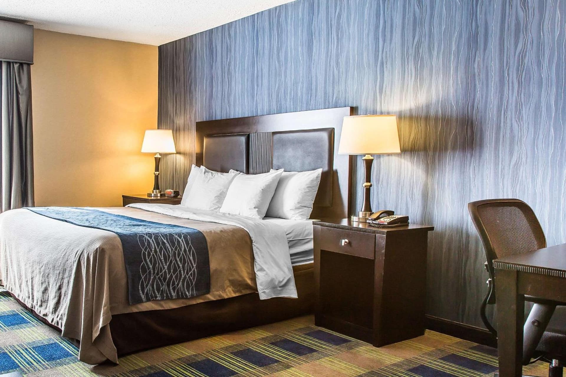 Comfort Inn & Suites Meriden East gallery photo in Meriden, CT — image 40