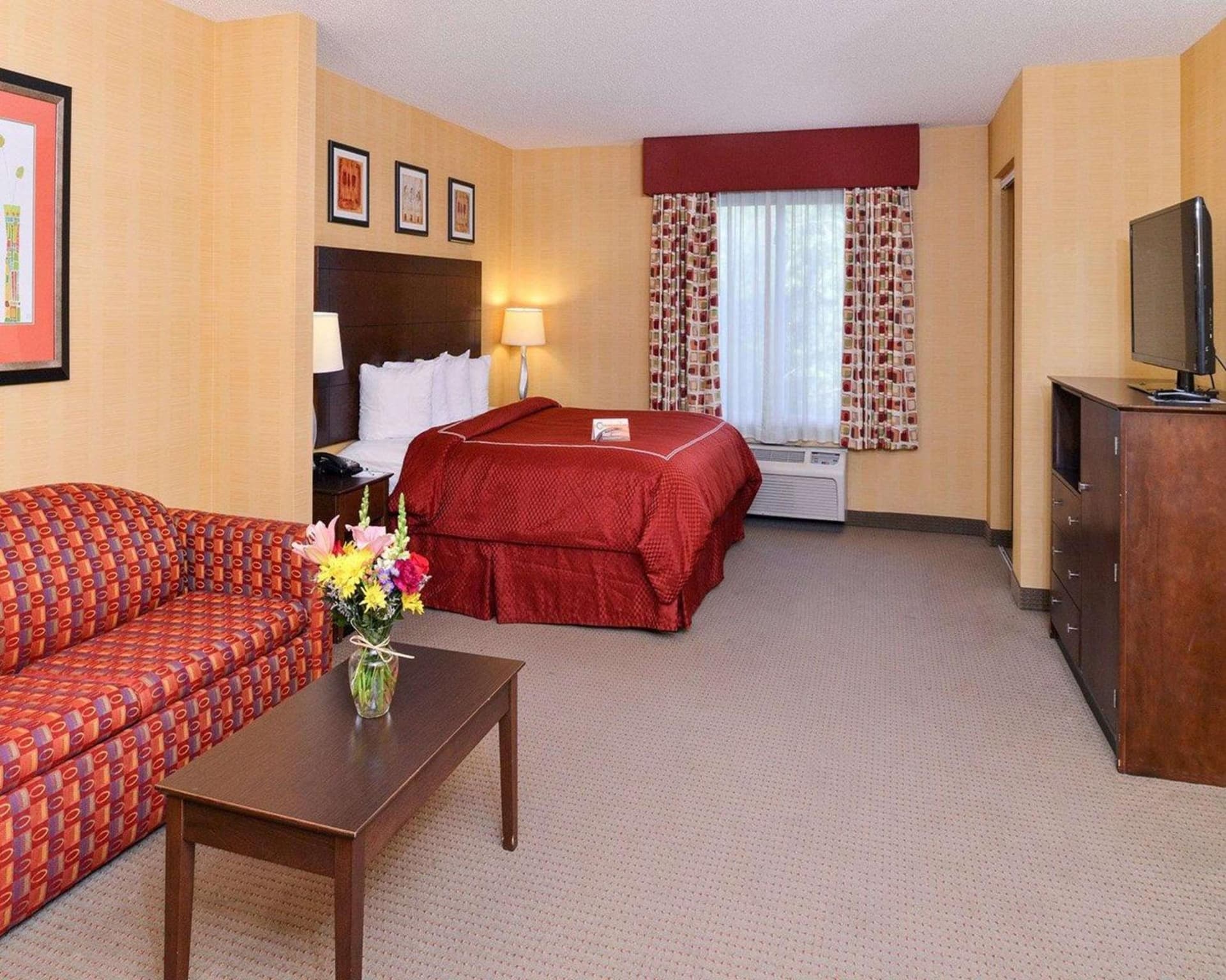 Quality Suites Stratford gallery photo in Stratford, CT — image 13