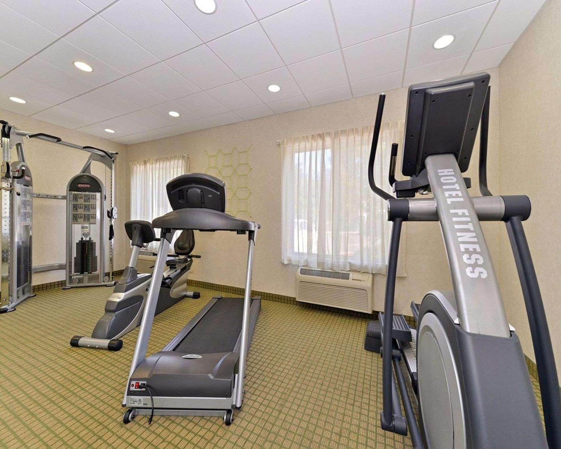Quality Suites Stratford gallery photo in Stratford, CT — image 20