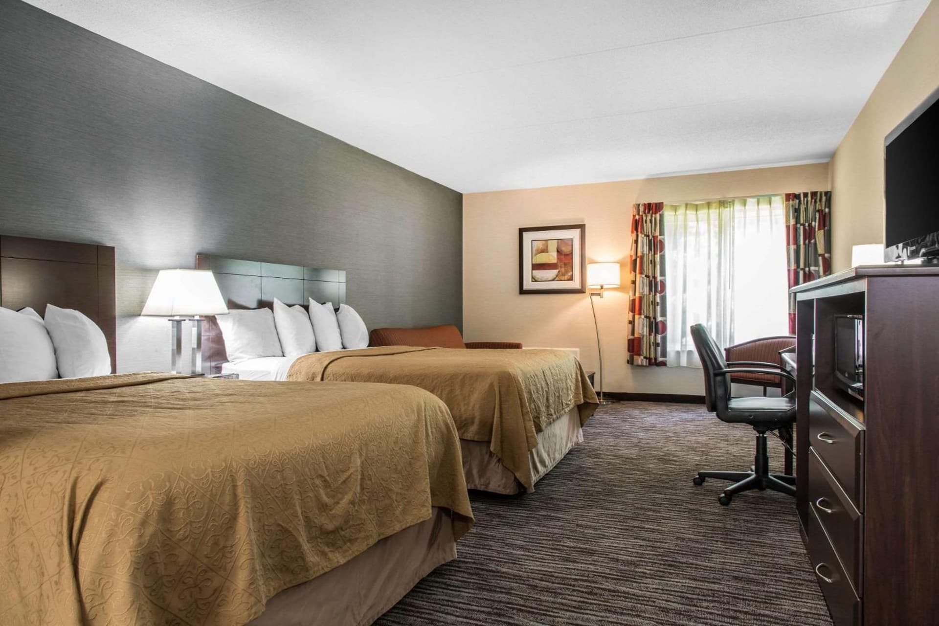 Quality Inn & Suites Danbury near University gallery photo in Danbury, CT — image 29