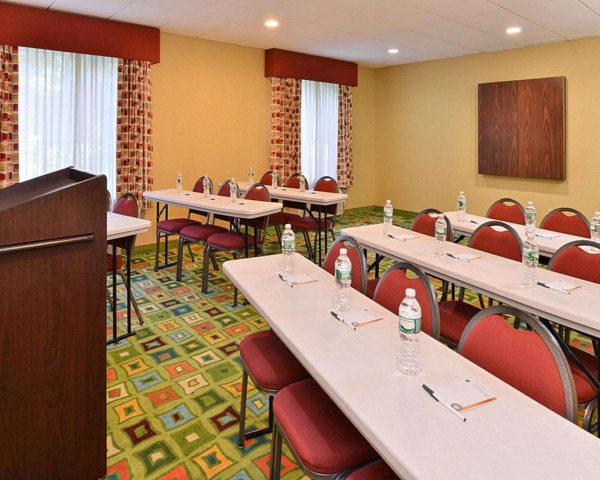 Quality Suites Stratford gallery photo in Stratford, CT — image 30