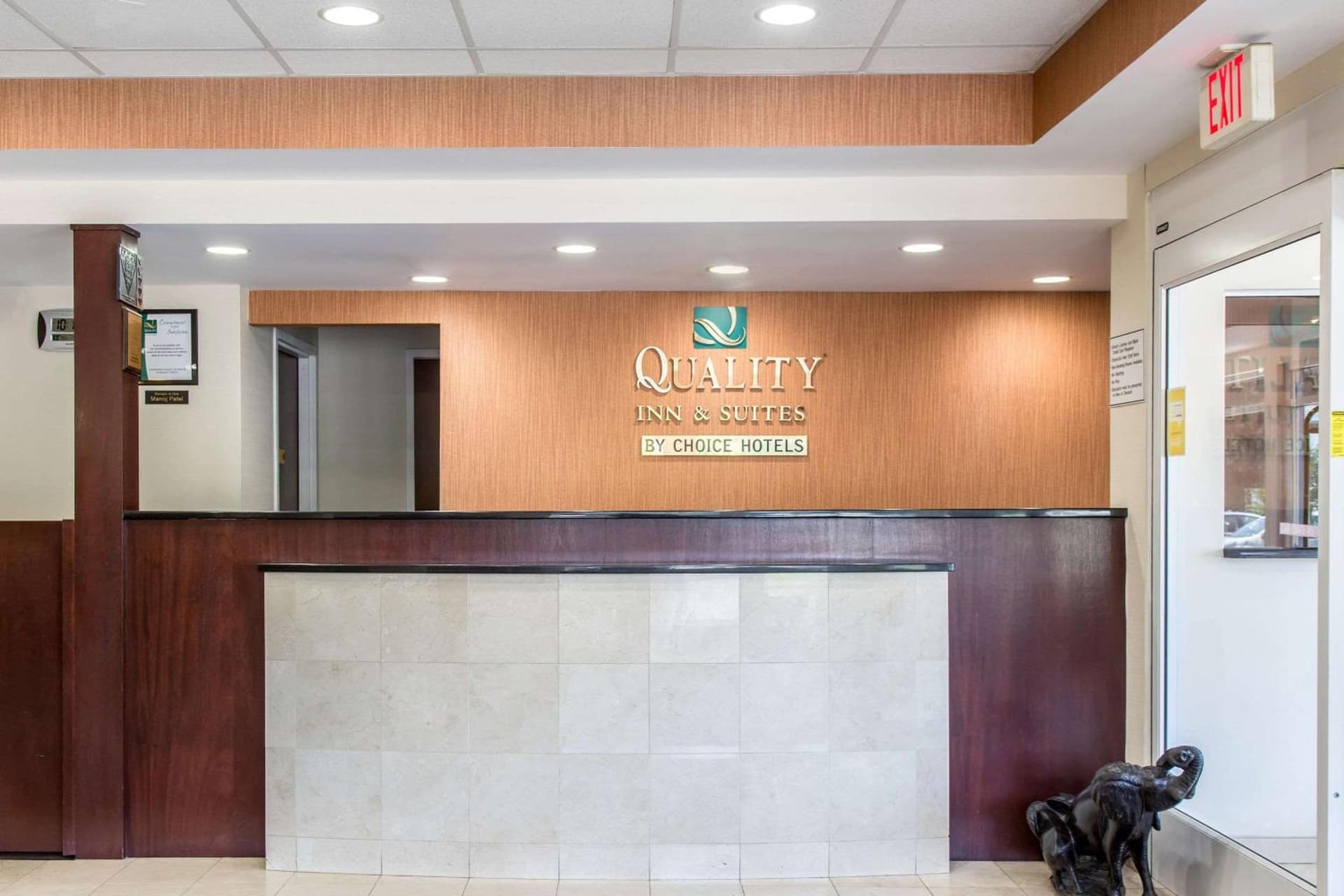 Quality Inn & Suites Danbury near University property views in Danbury, CT — gallery photo 3