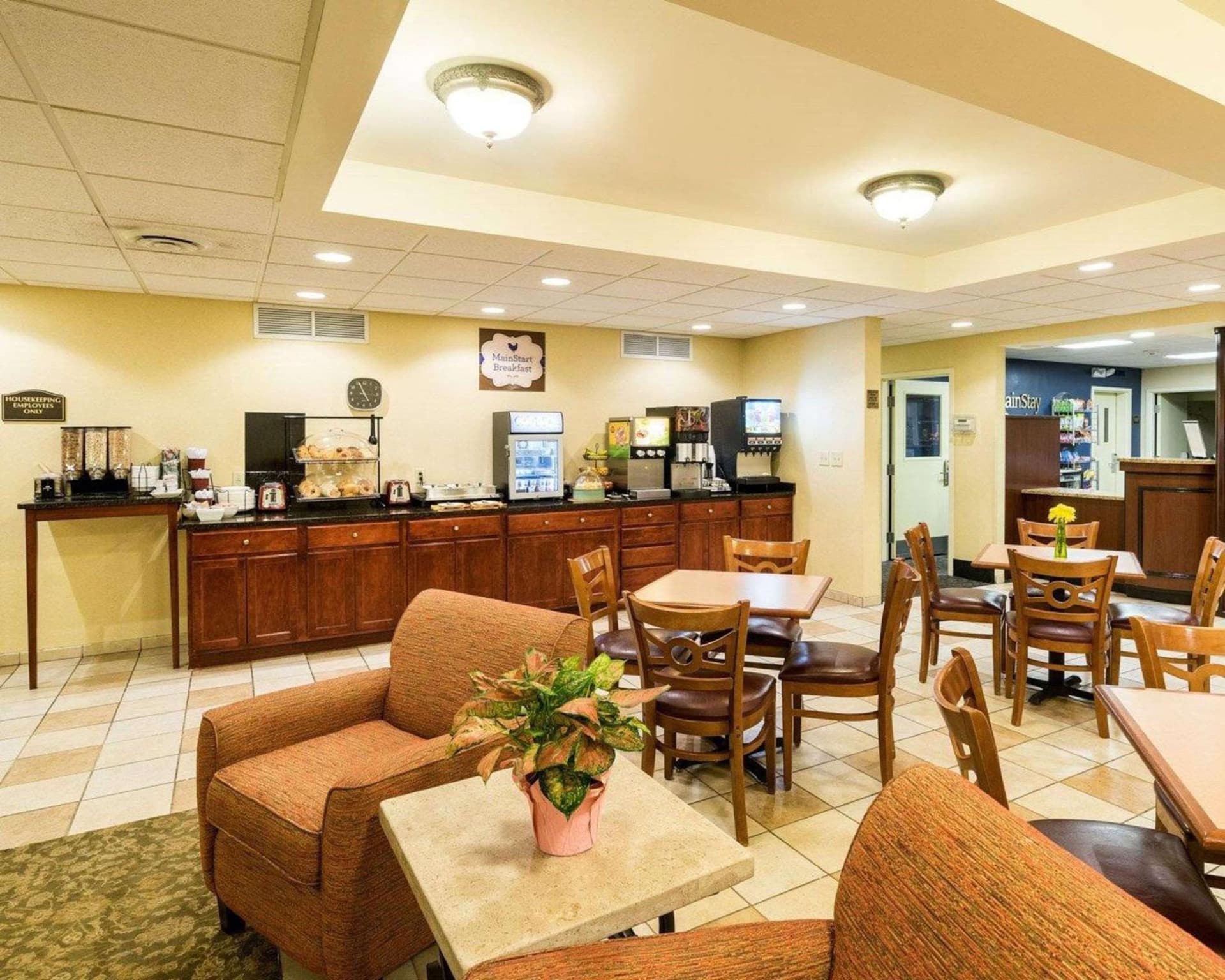 Mainstay Suites Dover gallery photo in Dover, DE — image 8
