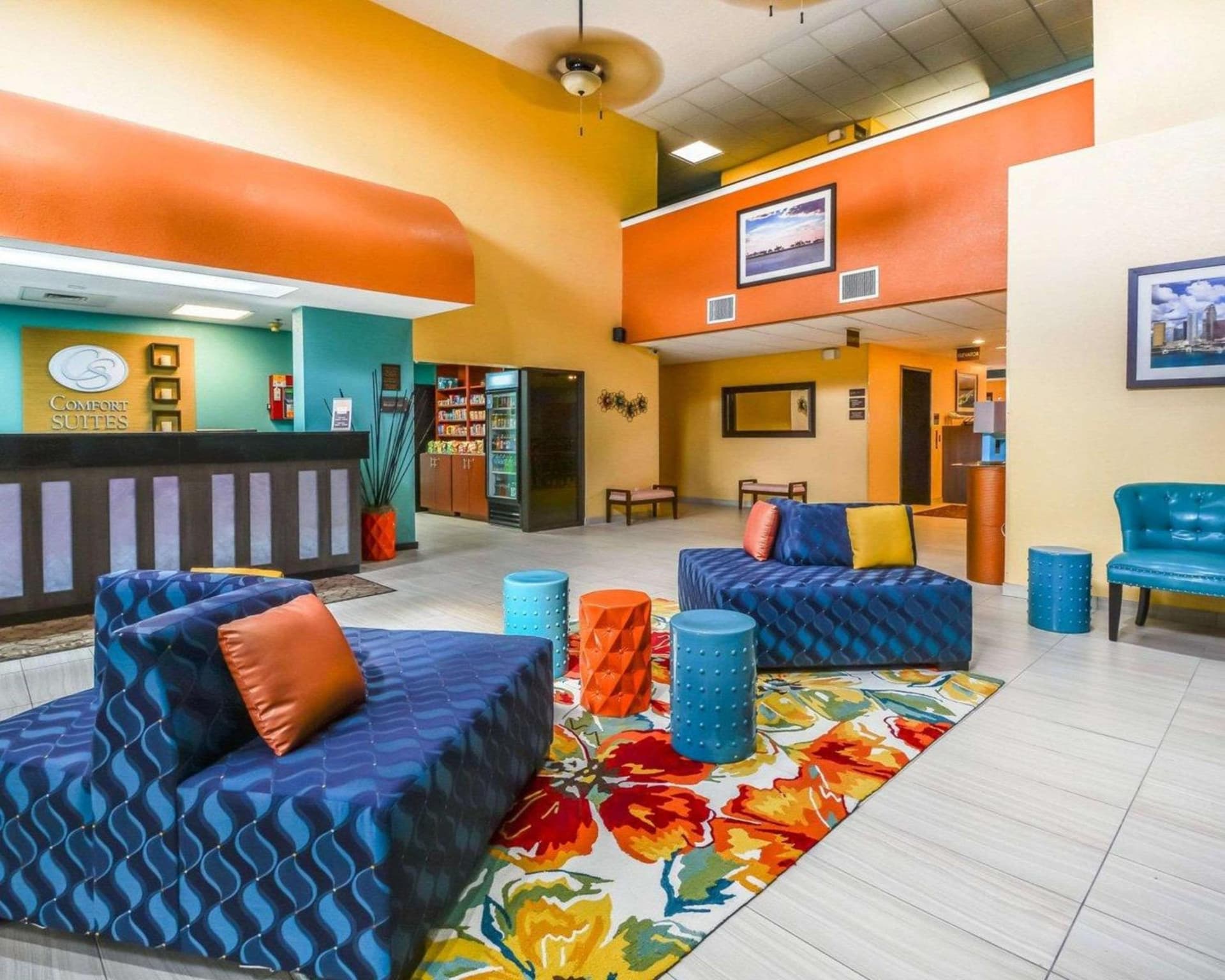 Comfort Suites Tampa - Brandon interior in Tampa, FL — gallery photo 2