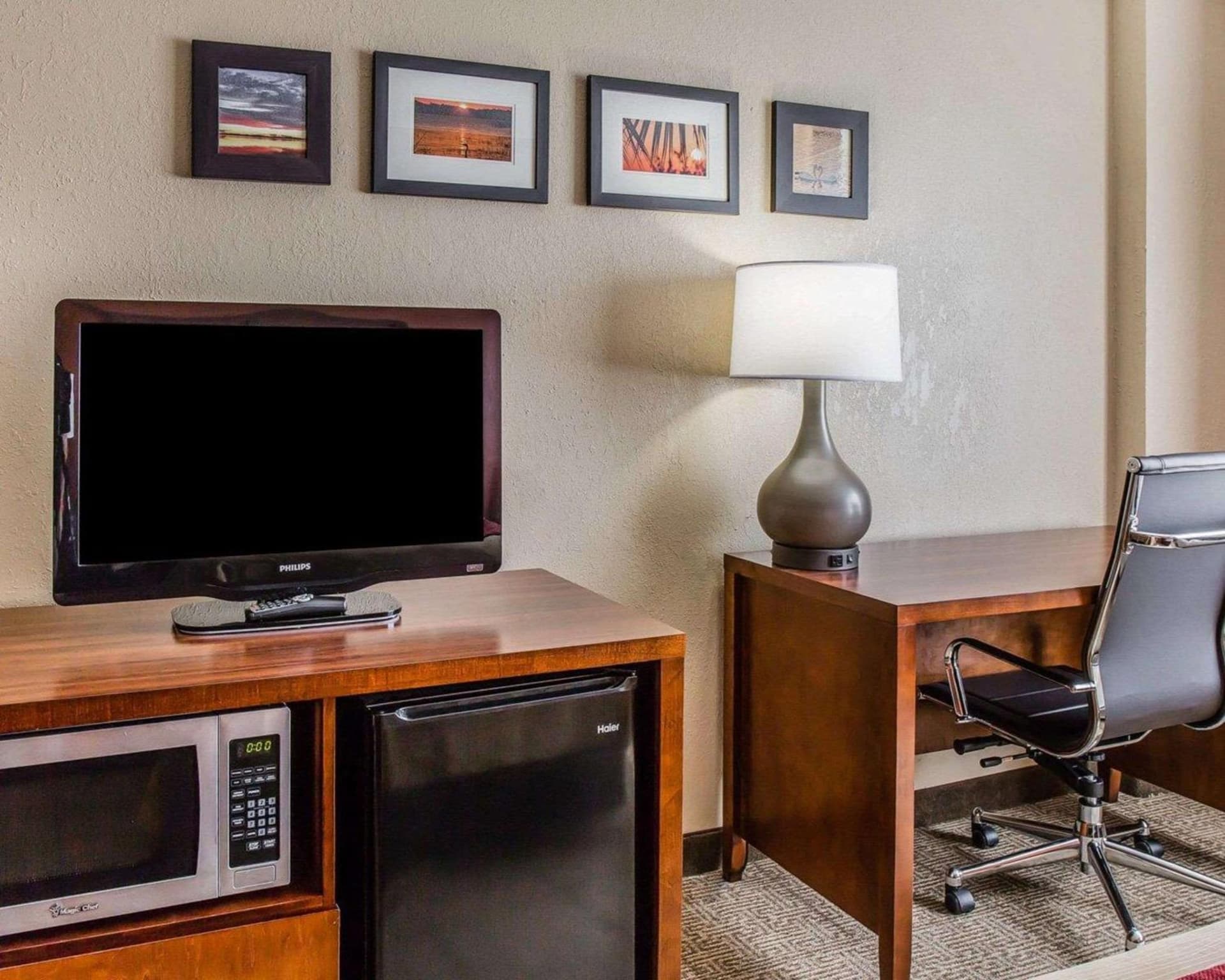 Comfort Inn & Suites Lakeland North I-4 gallery photo in Lakeland, FL — image 11