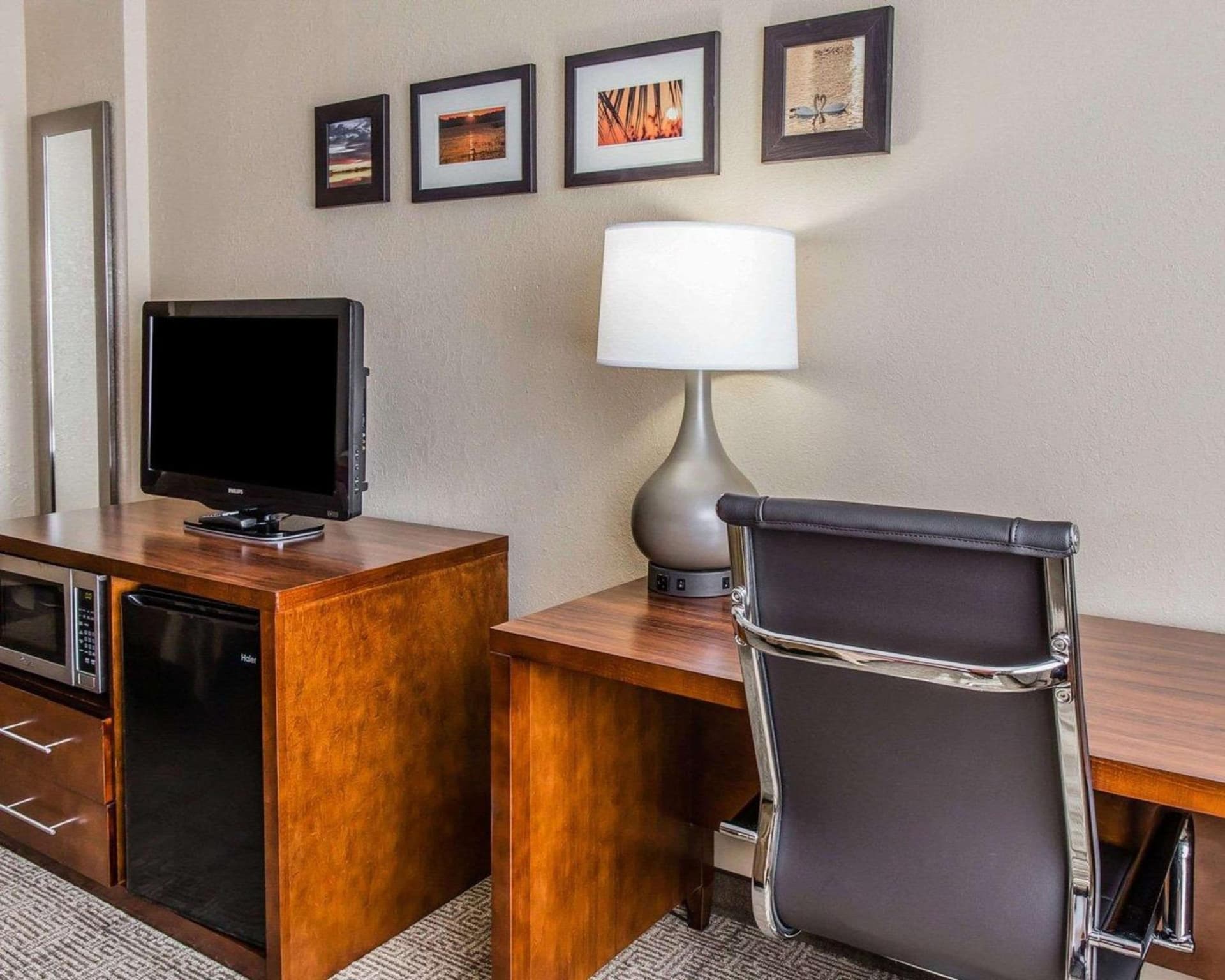 Comfort Inn & Suites Lakeland North I-4 gallery photo in Lakeland, FL — image 14