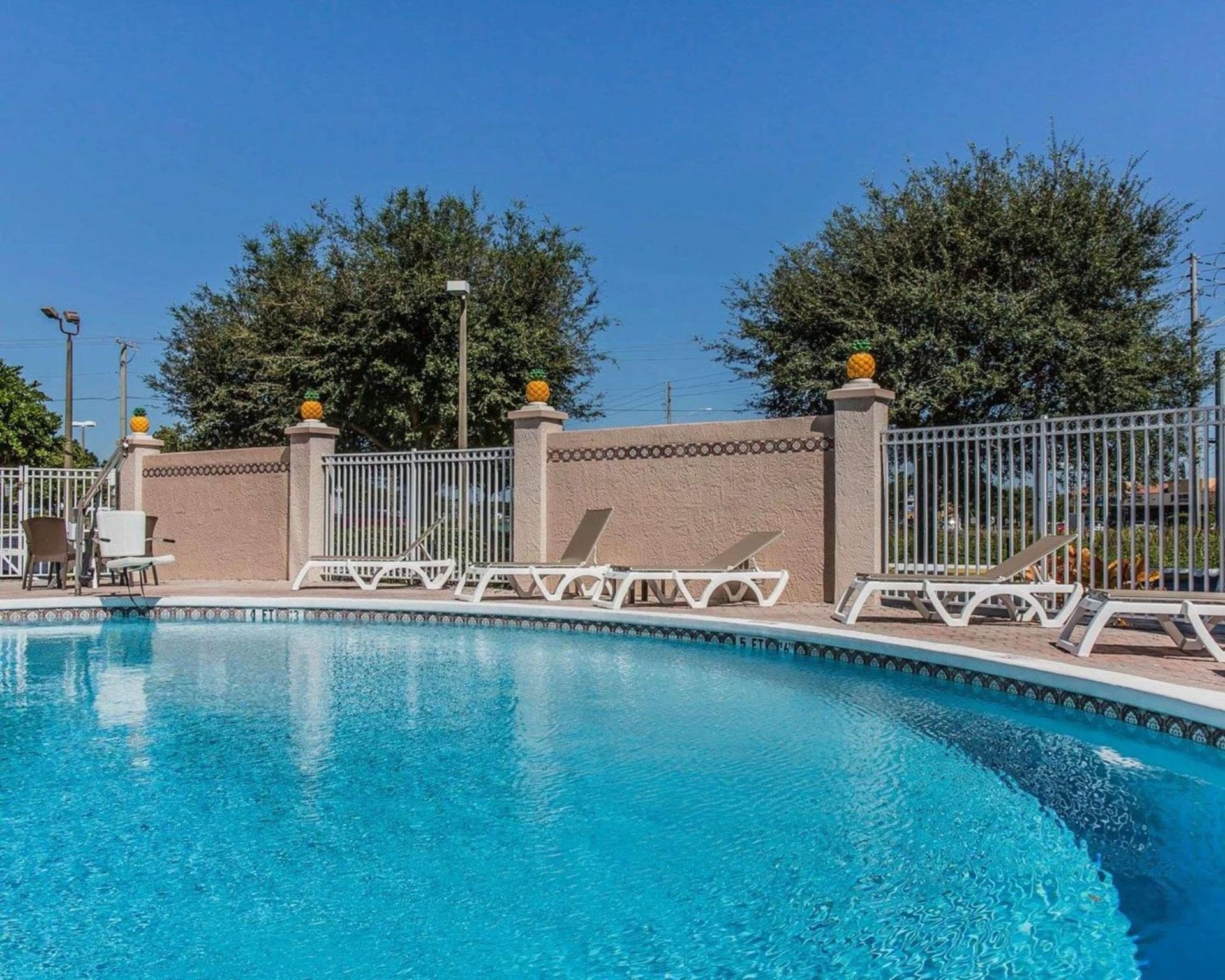 Comfort Inn & Suites Lakeland North I-4 gallery photo in Lakeland, FL — image 23