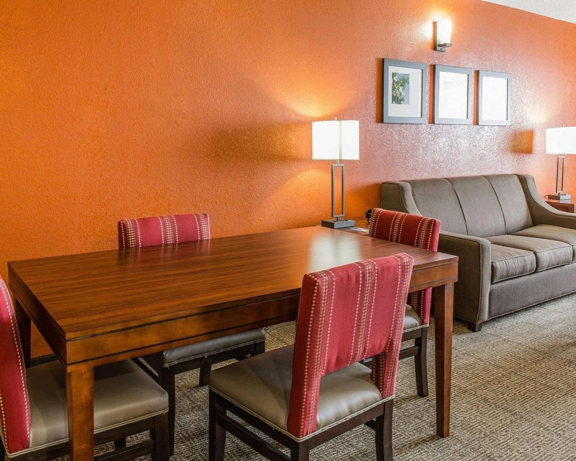 Comfort Inn & Suites Lakeland North I-4 gallery photo in Lakeland, FL — image 13