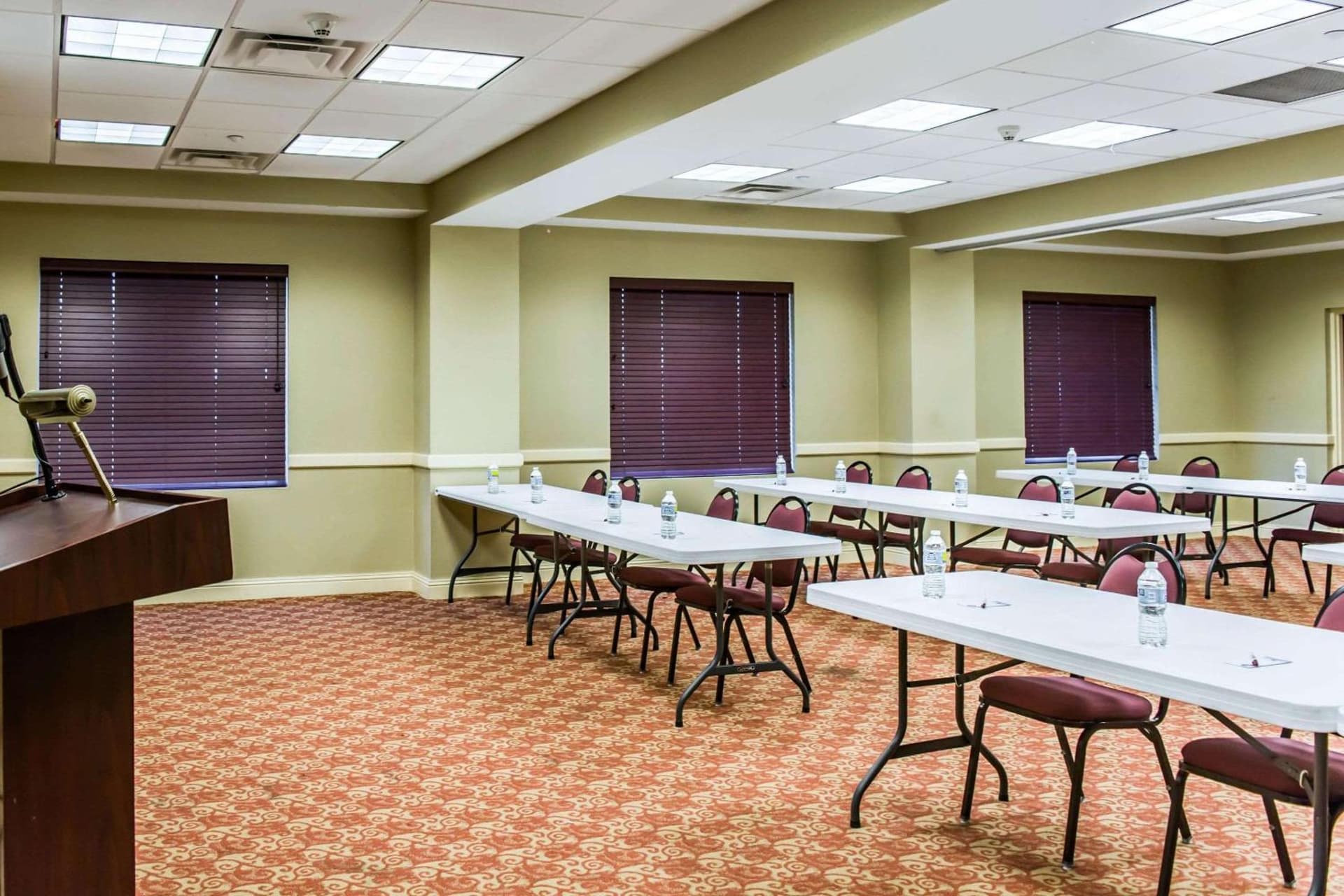 Comfort Suites Palm Bay - Melbourne gallery photo in Palm Bay, FL — image 35