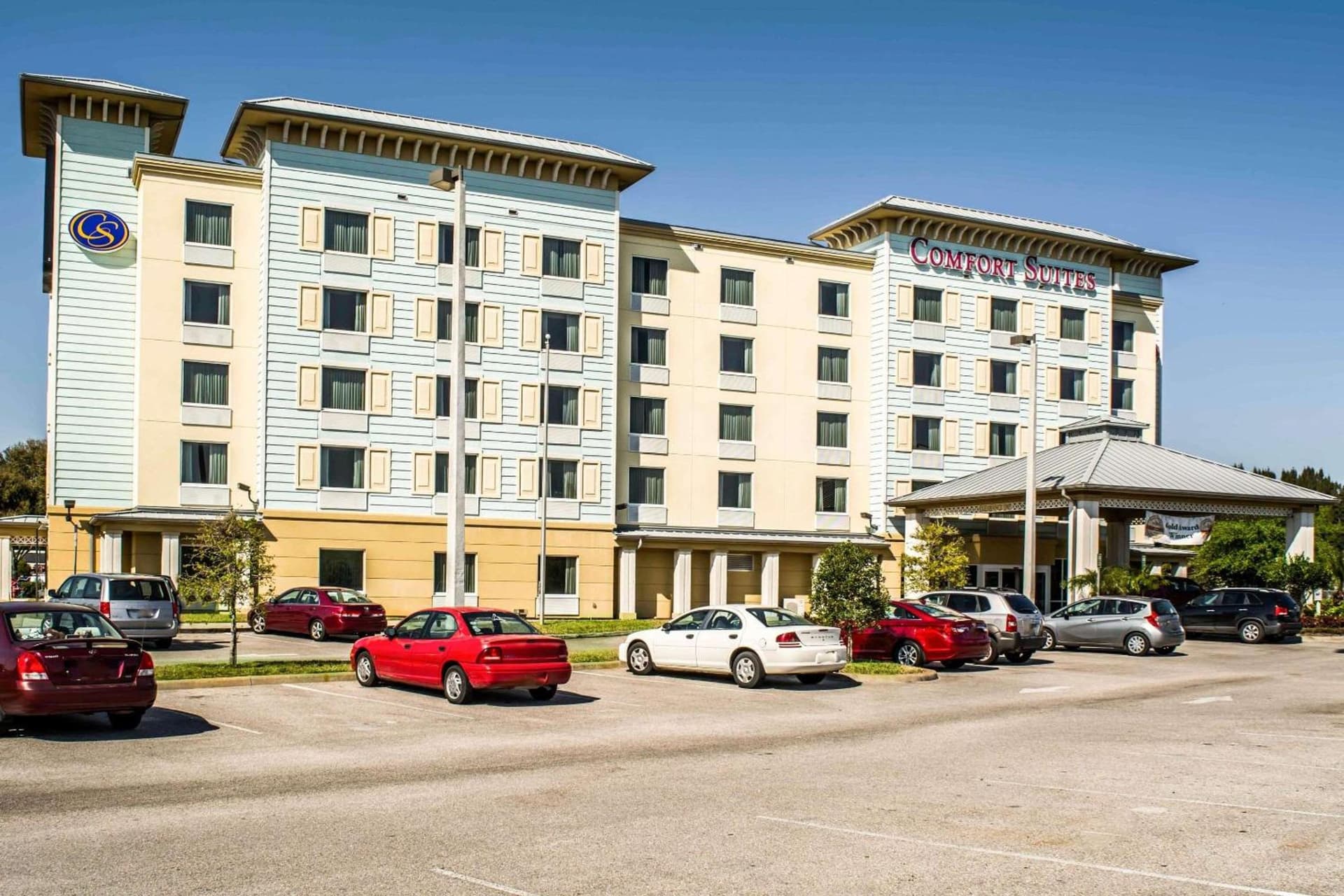 Comfort Suites Palm Bay - Melbourne featured exterior or lobby in Palm Bay, FL — similar hotel