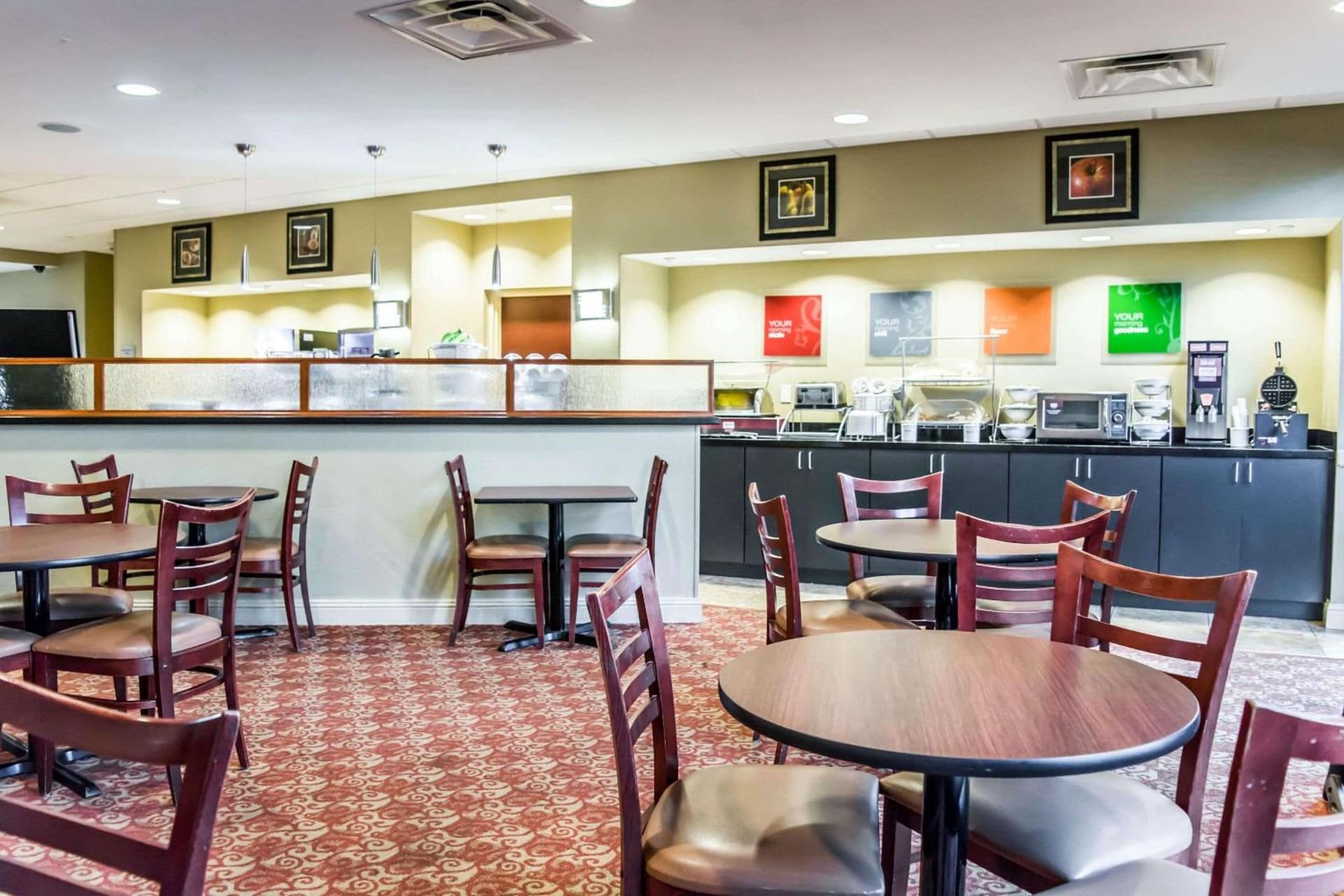 Comfort Suites Palm Bay - Melbourne gallery photo in Palm Bay, FL — image 11